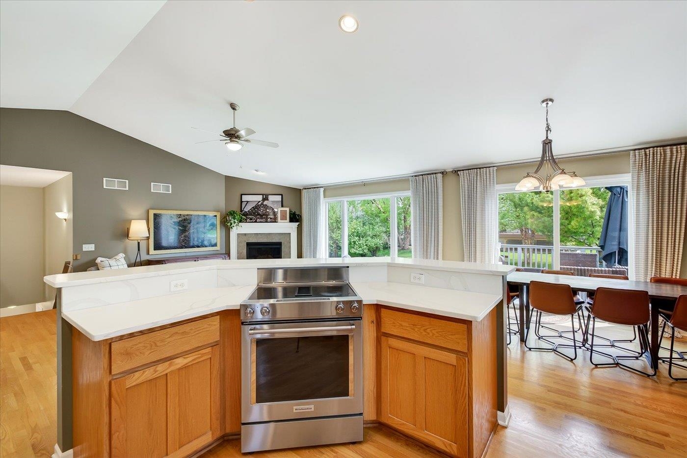 9423 White Fox Lane