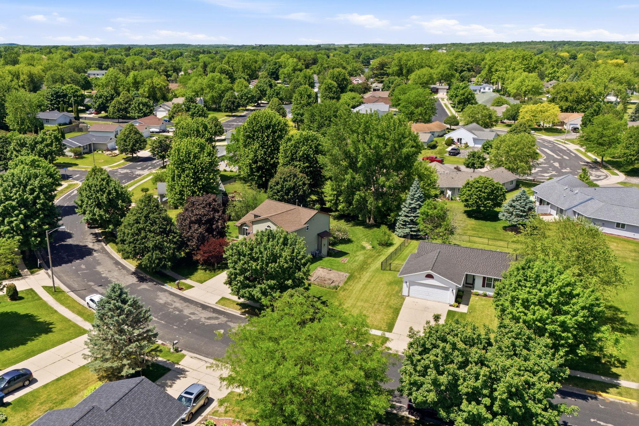 626 Meadowview Lane