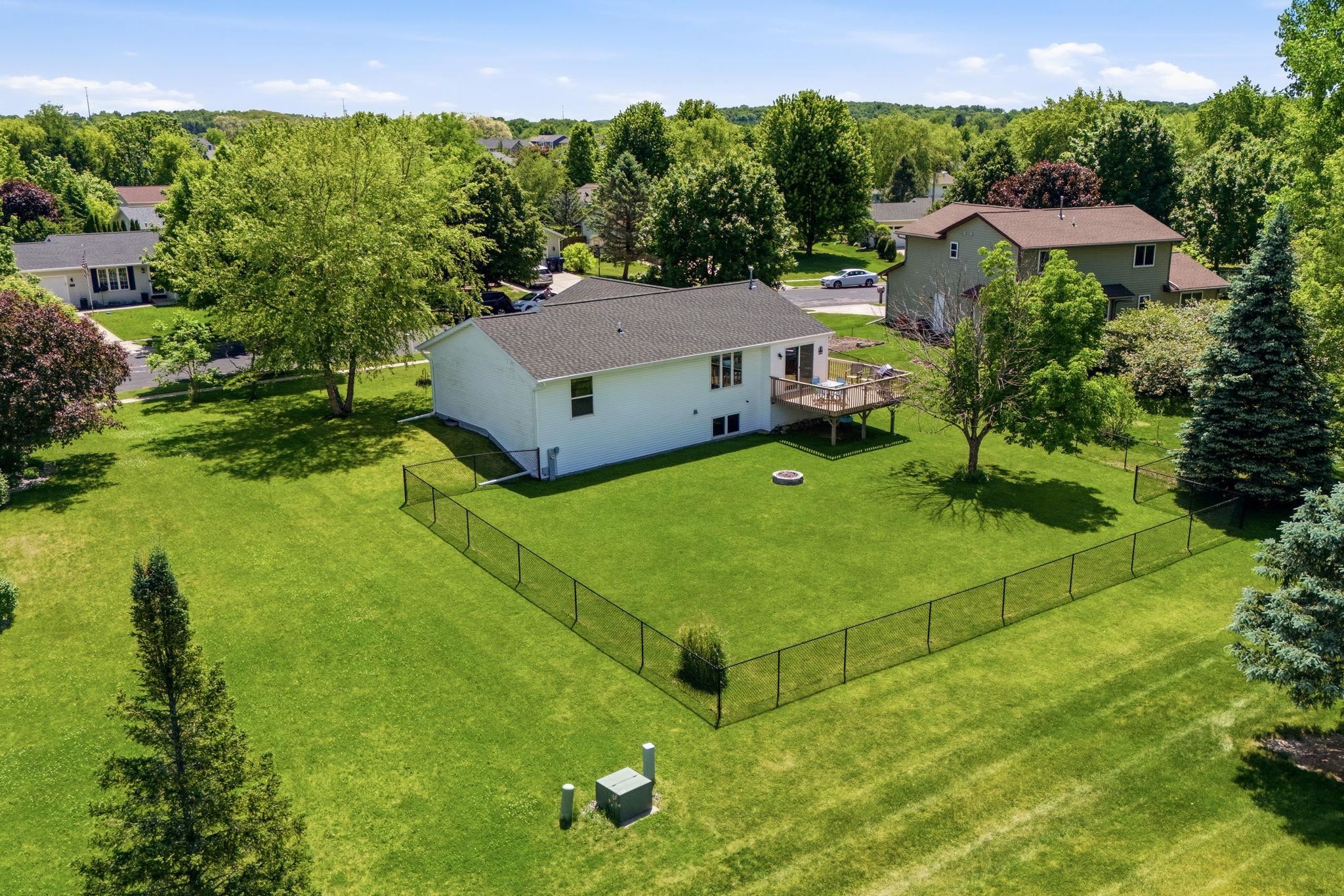 626 Meadowview Lane