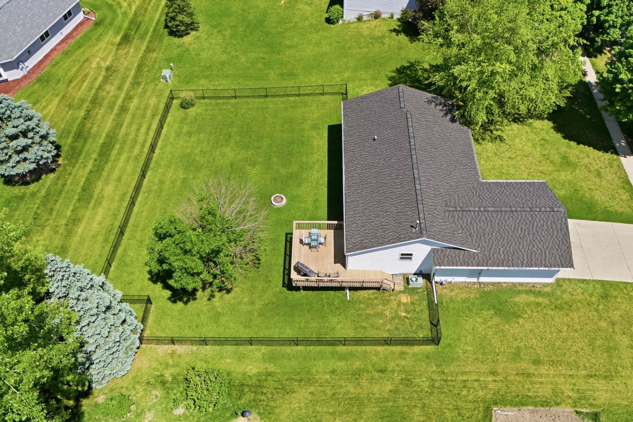 626 Meadowview Lane