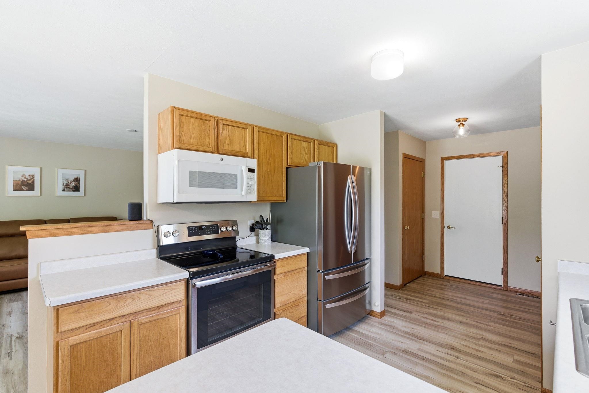 626 Meadowview Lane