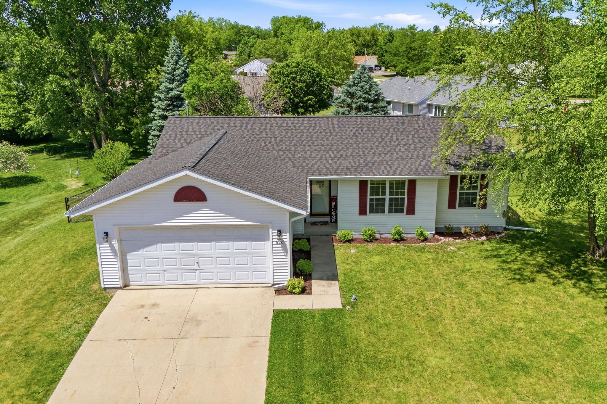 626 Meadowview Lane