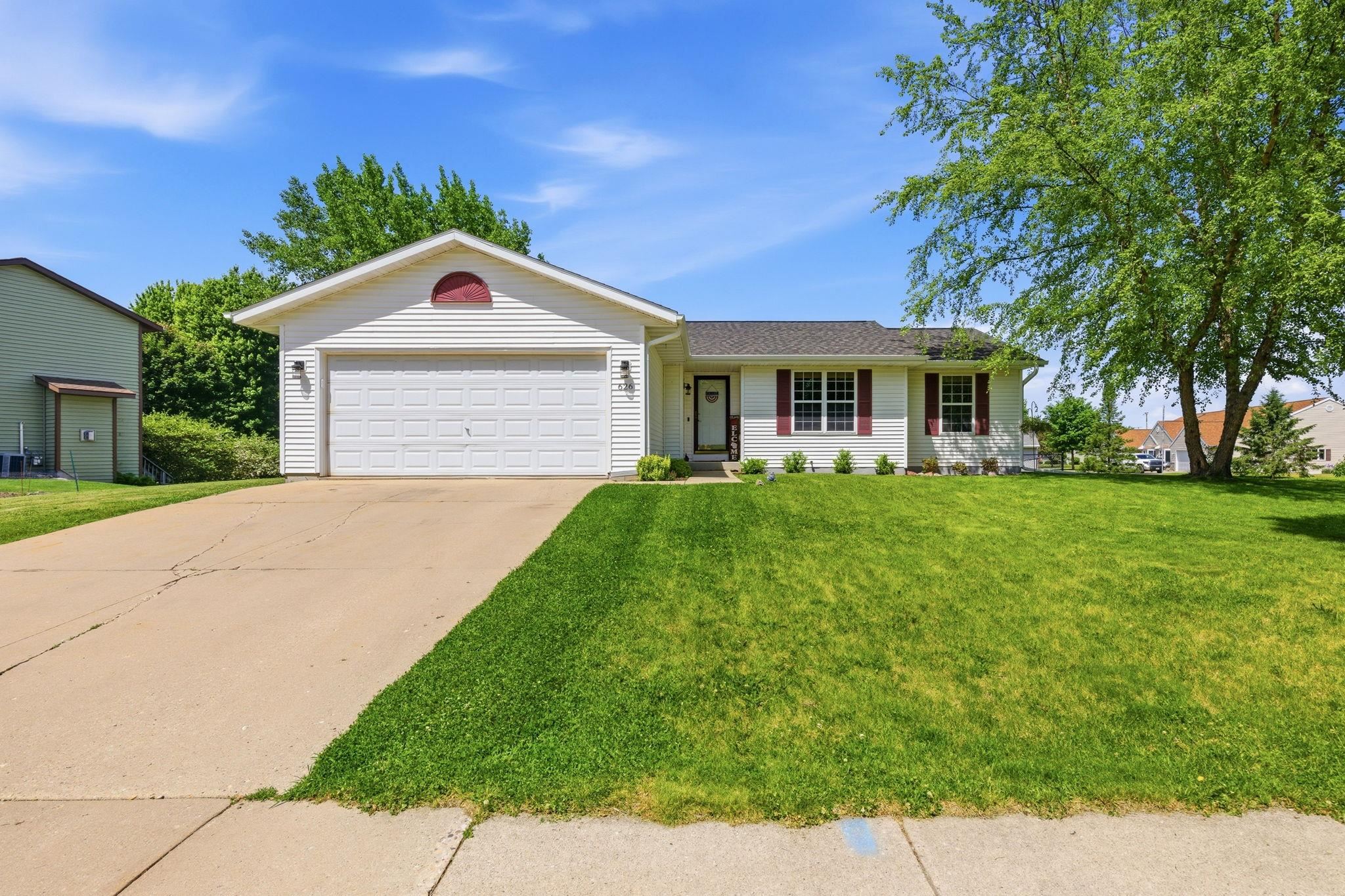626 Meadowview Lane