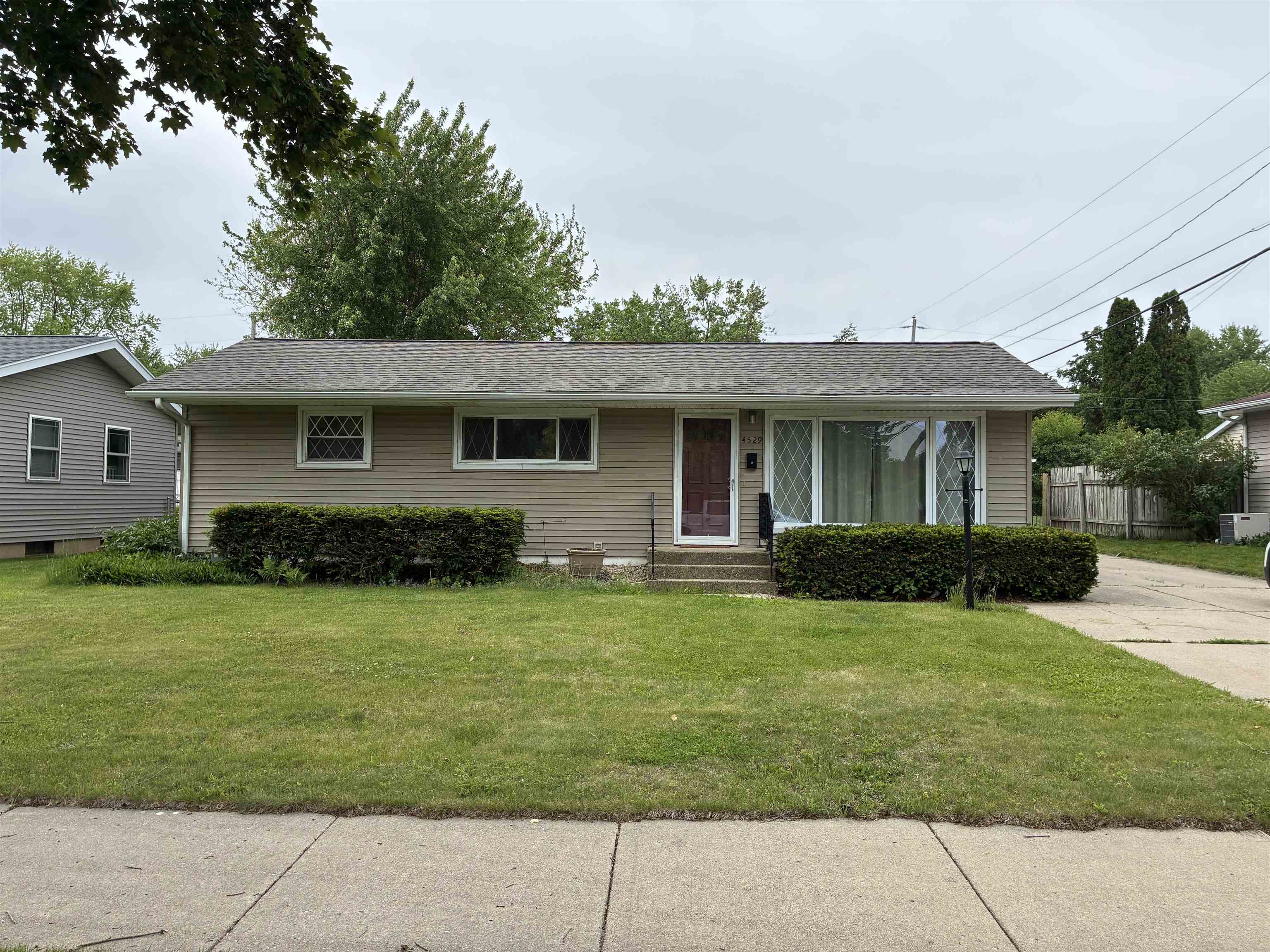 4529 Jade Lane