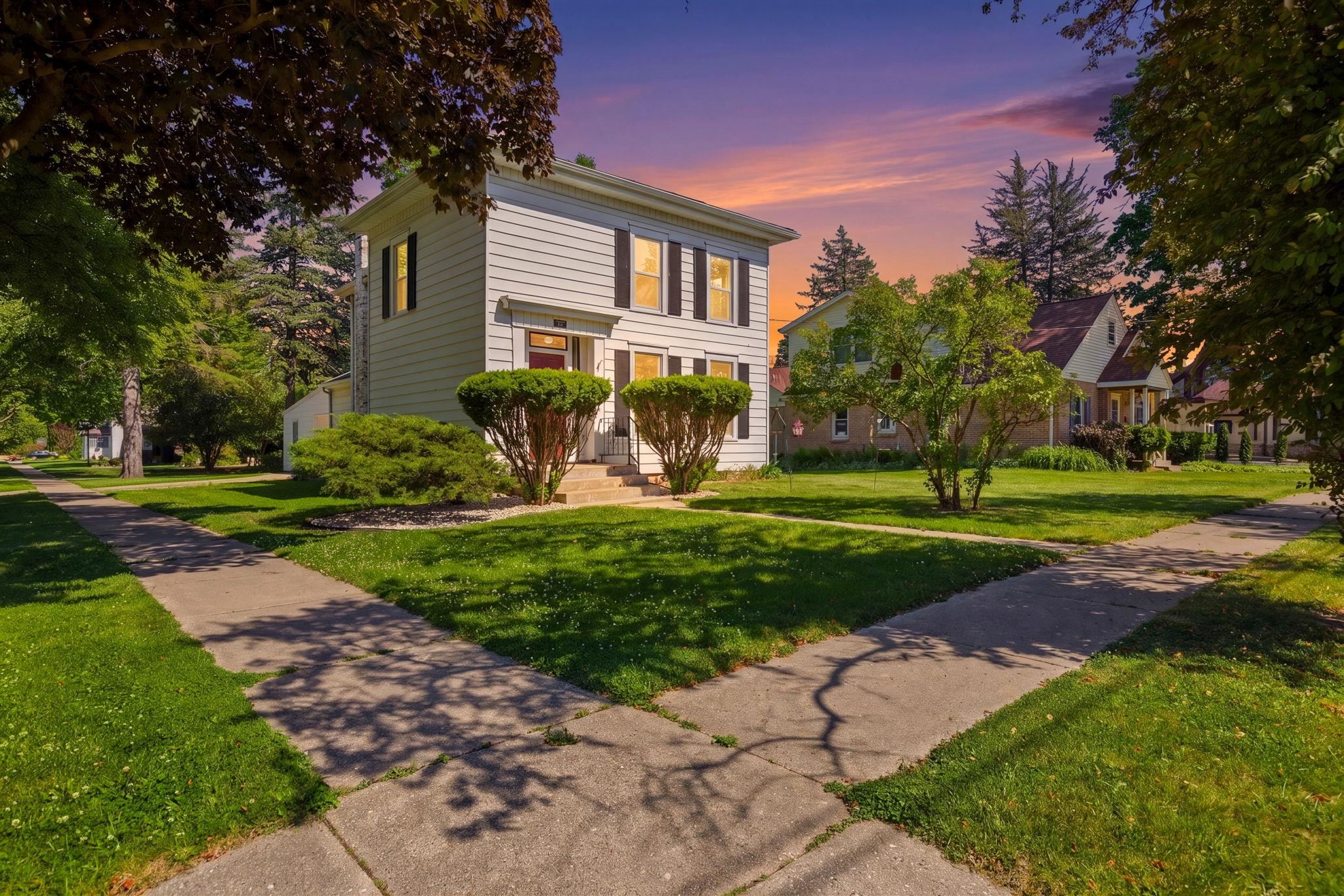 121 N 5th Street