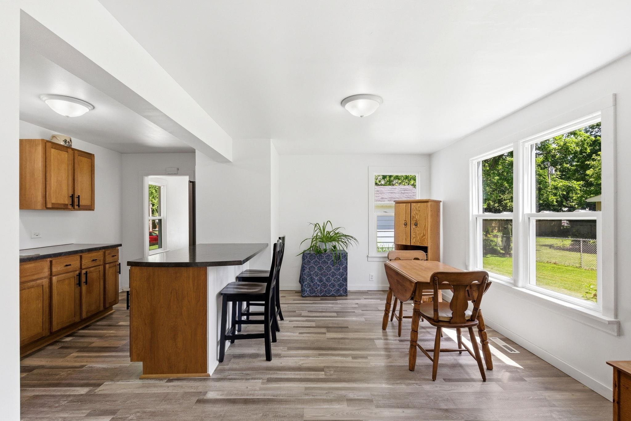 121 N 5th Street