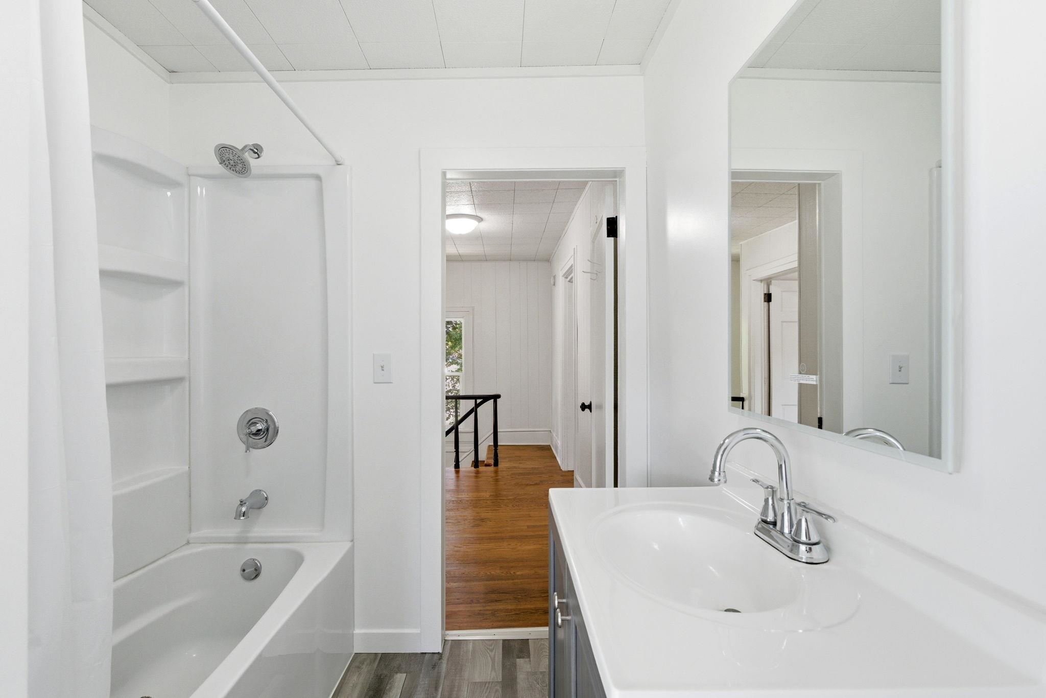 121 N 5th Street