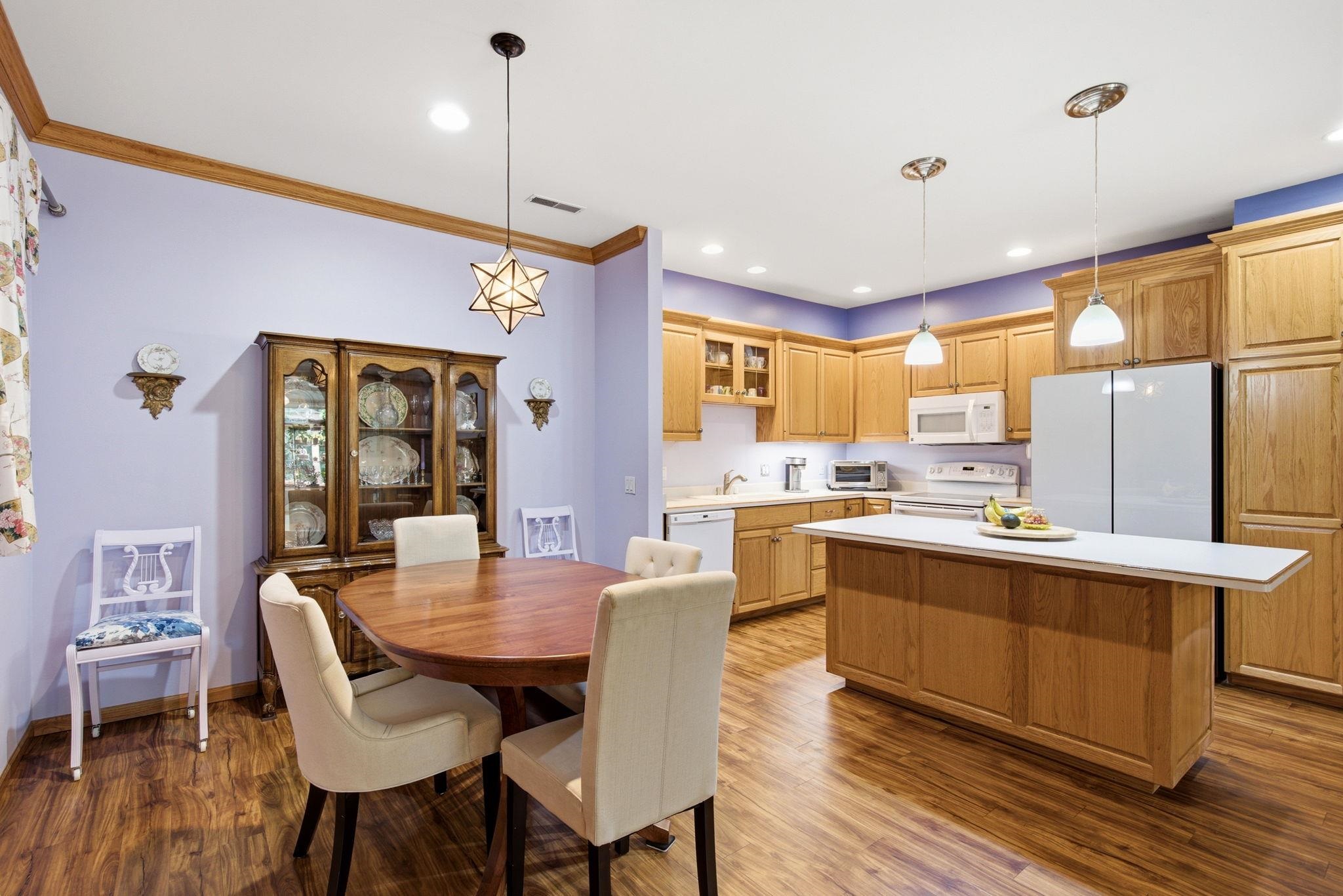 6802 Raymond Road 108