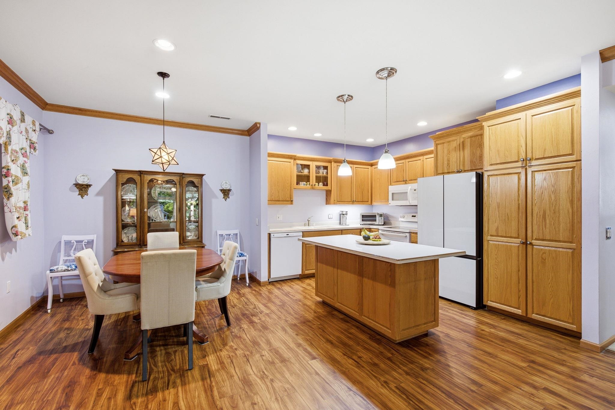 6802 Raymond Road 108