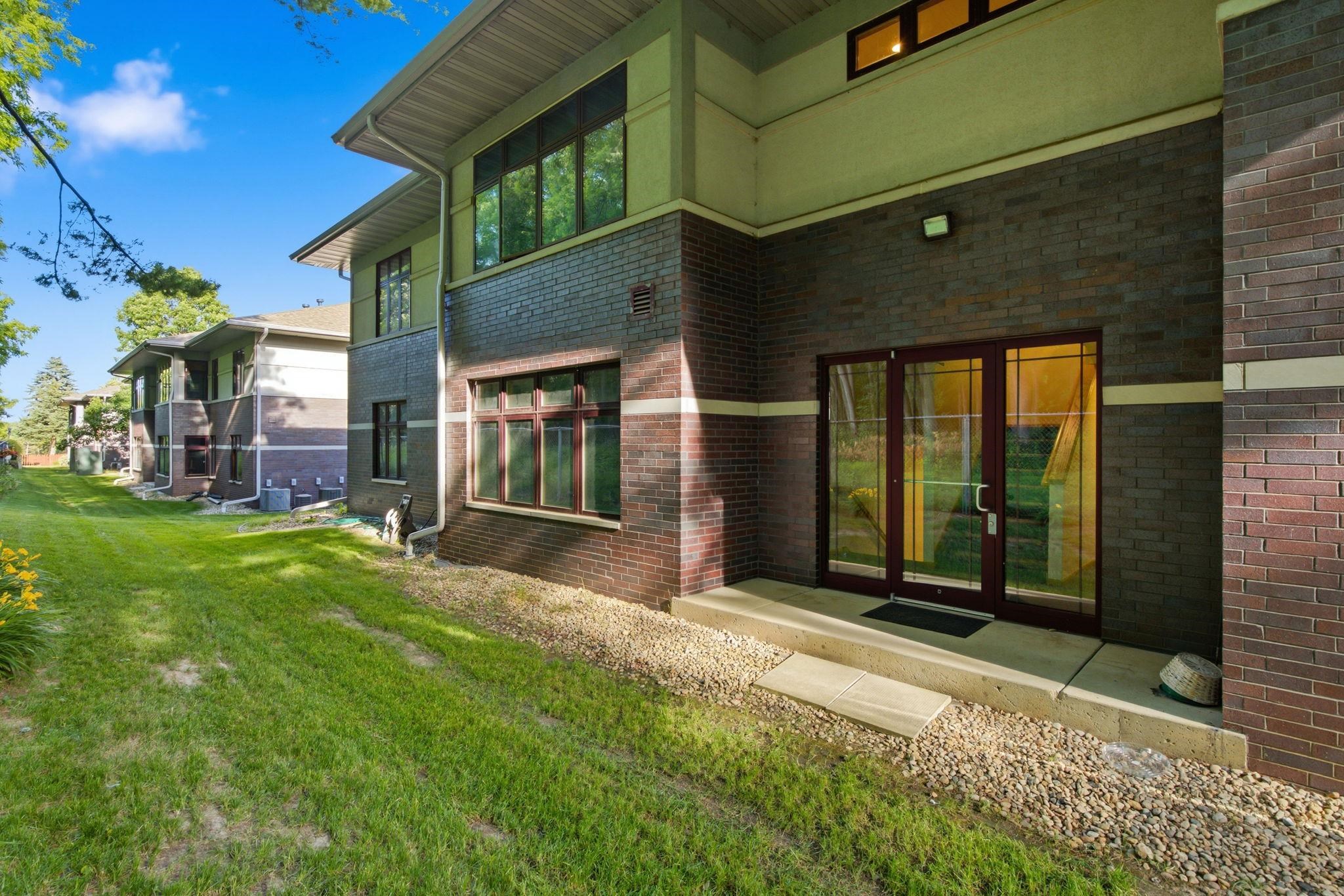 6802 Raymond Road 108