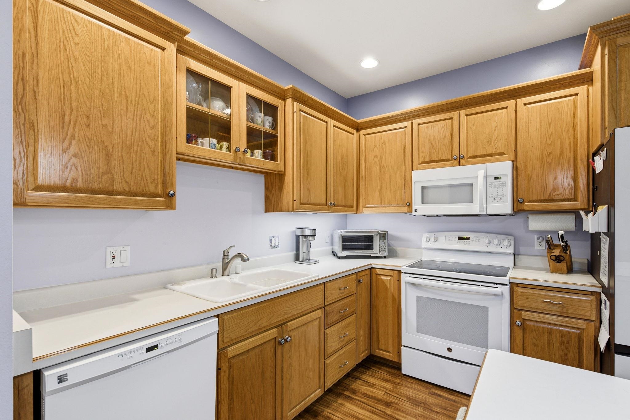 6802 Raymond Road 108