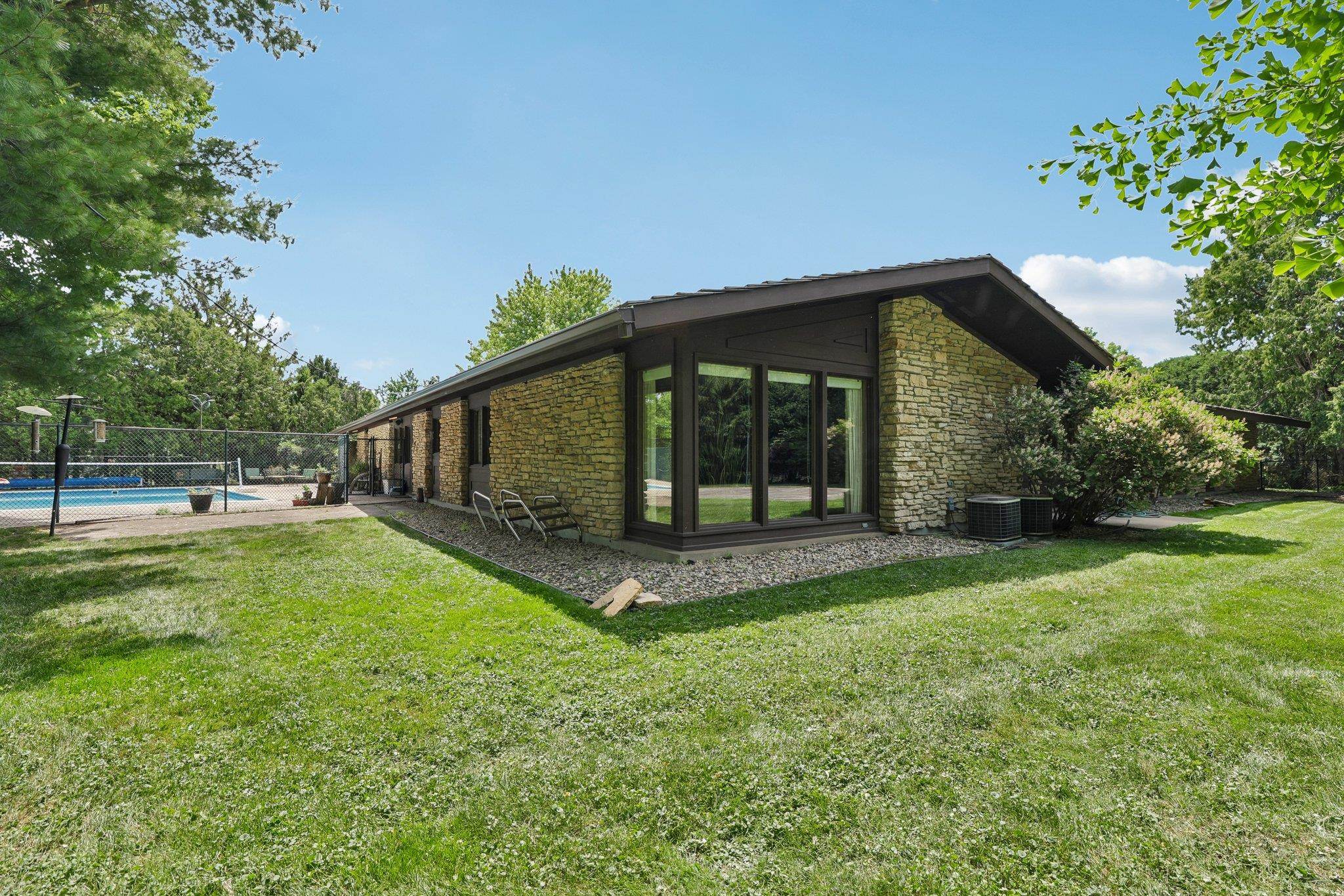3 Waushara Circle