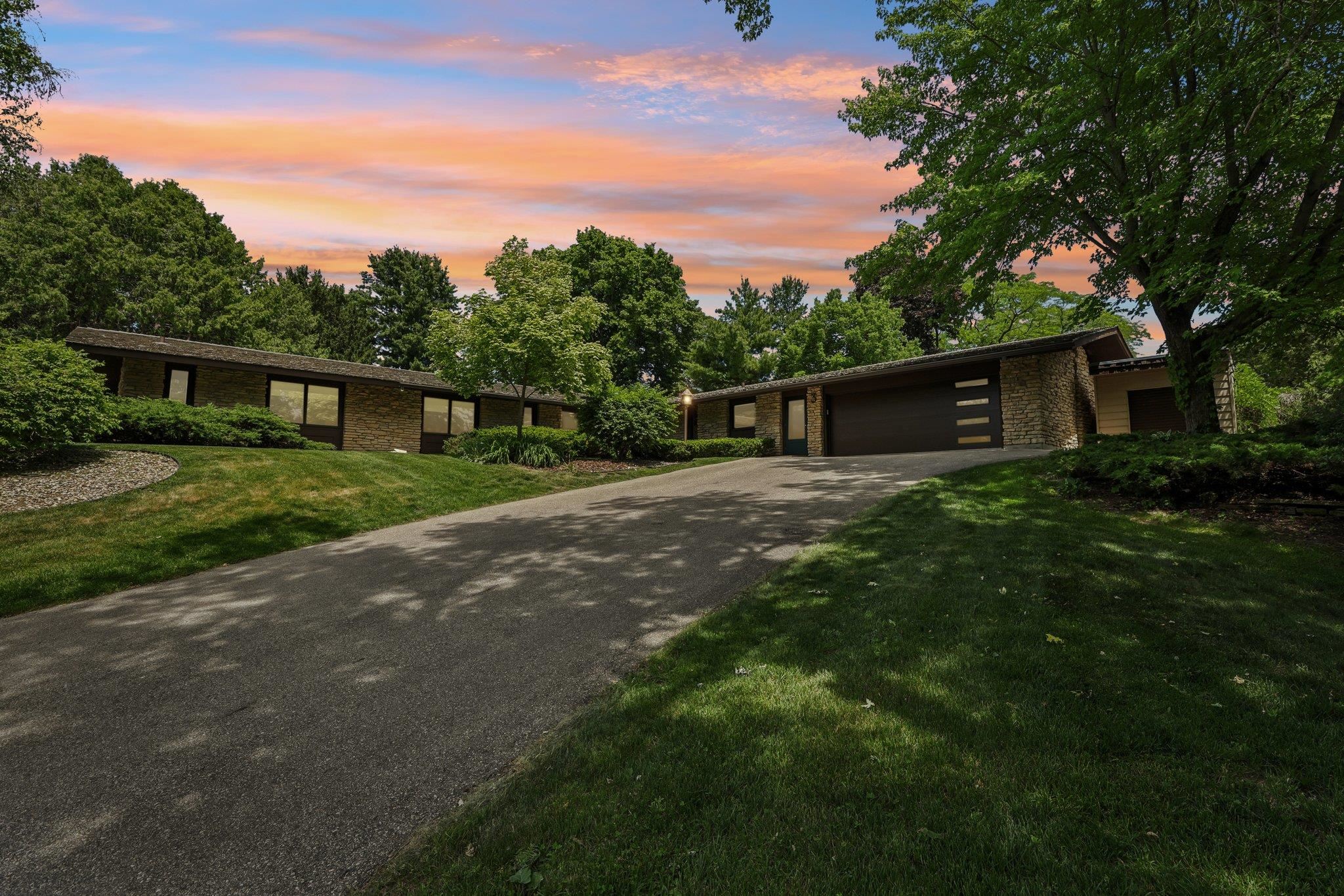 3 Waushara Circle
