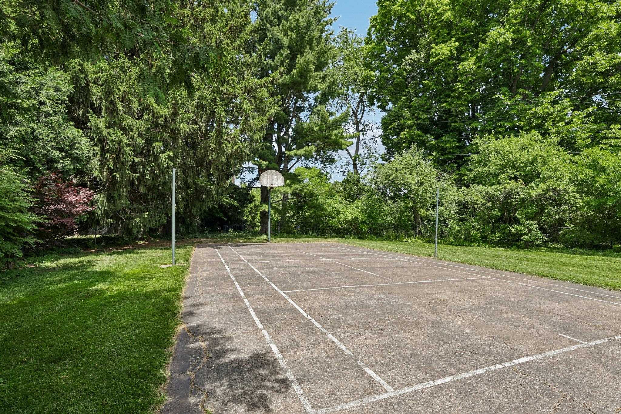 3 Waushara Circle