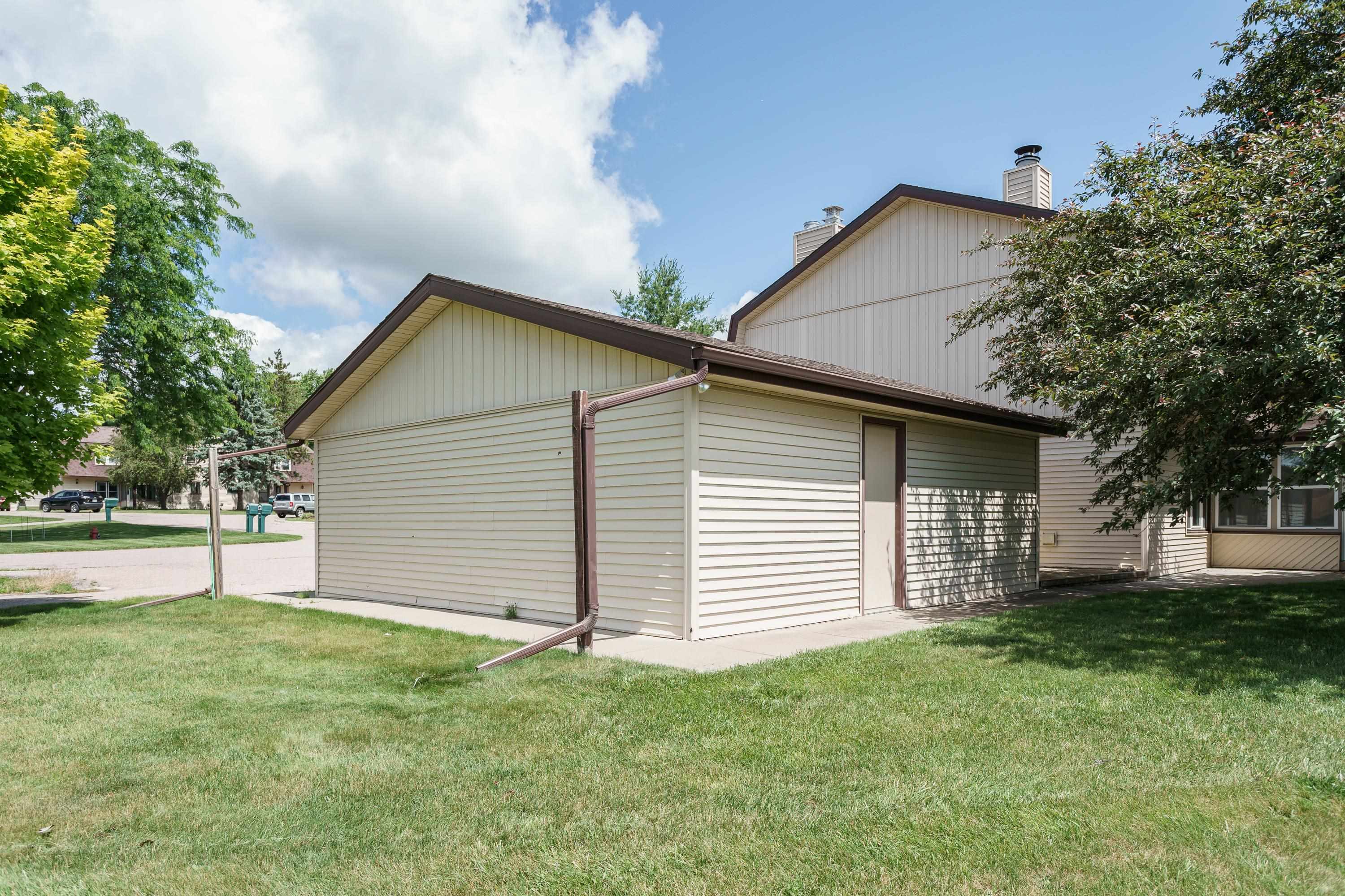 410 Saddle Ridge