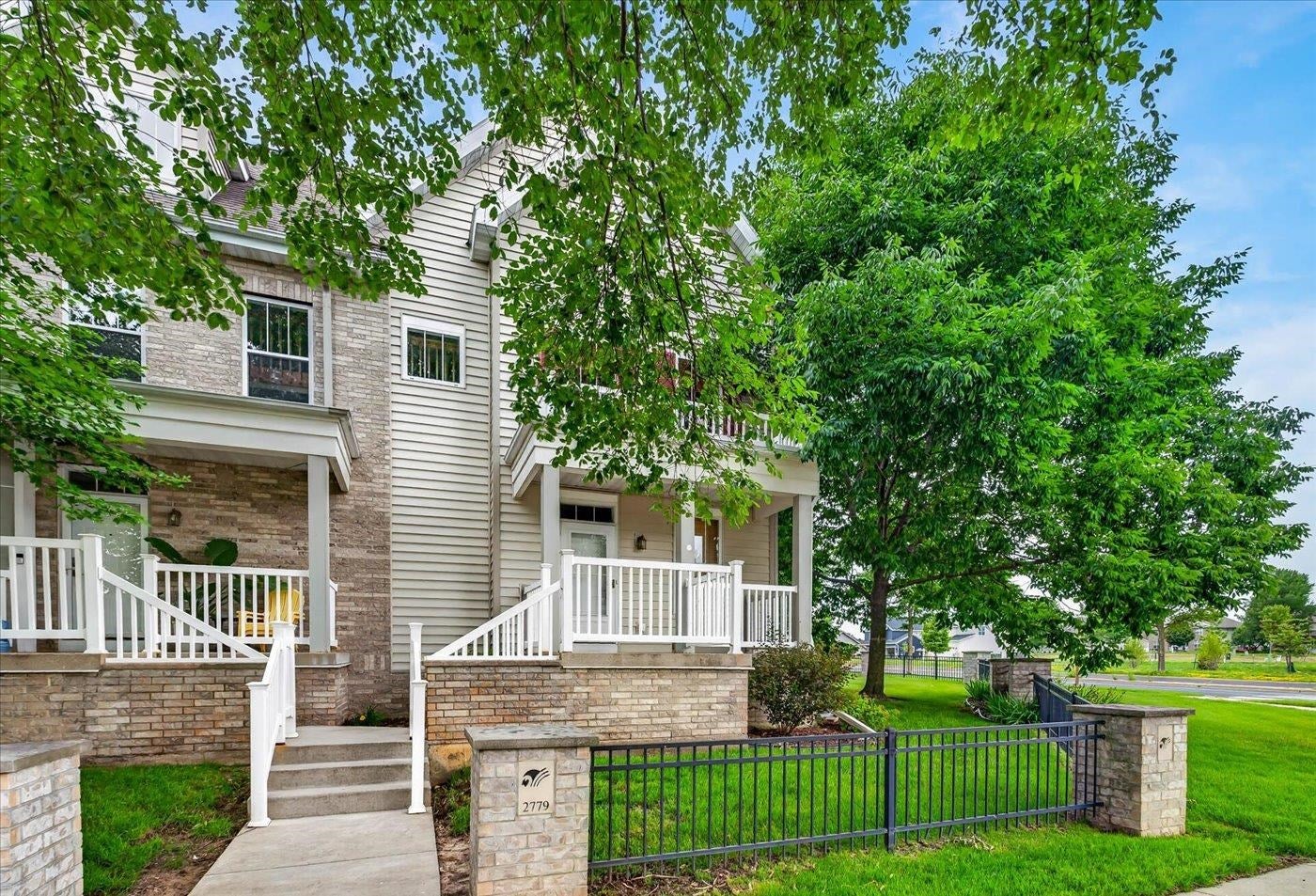 2779 Crinkle Root Drive