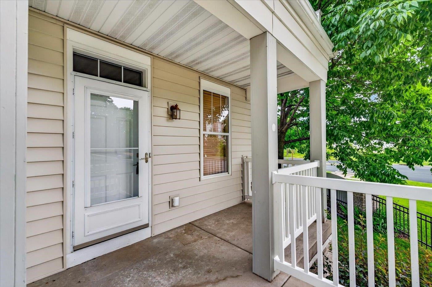 2779 Crinkle Root Drive
