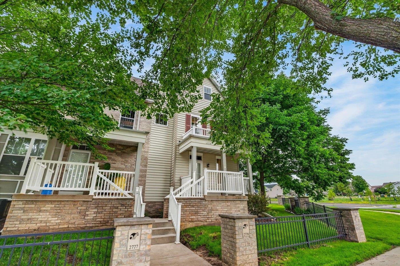 2779 Crinkle Root Drive
