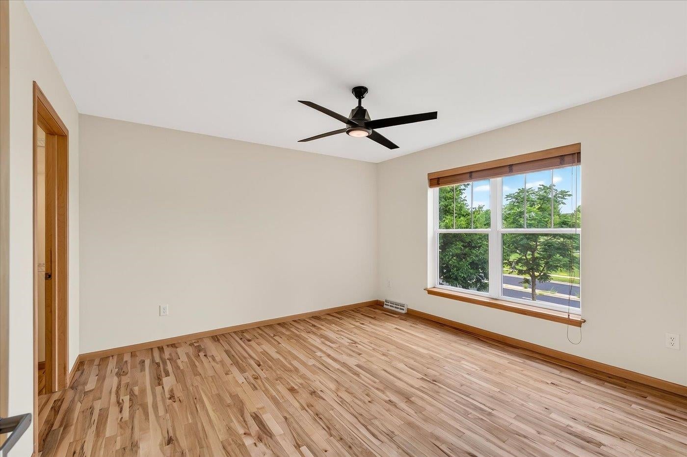 2779 Crinkle Root Drive