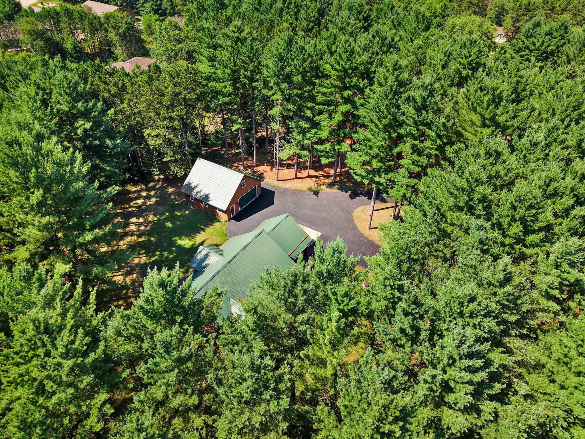 E4519 Maple Court
