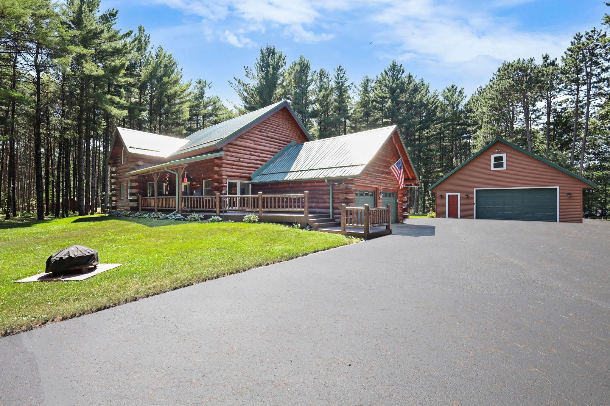 E4519 Maple Court