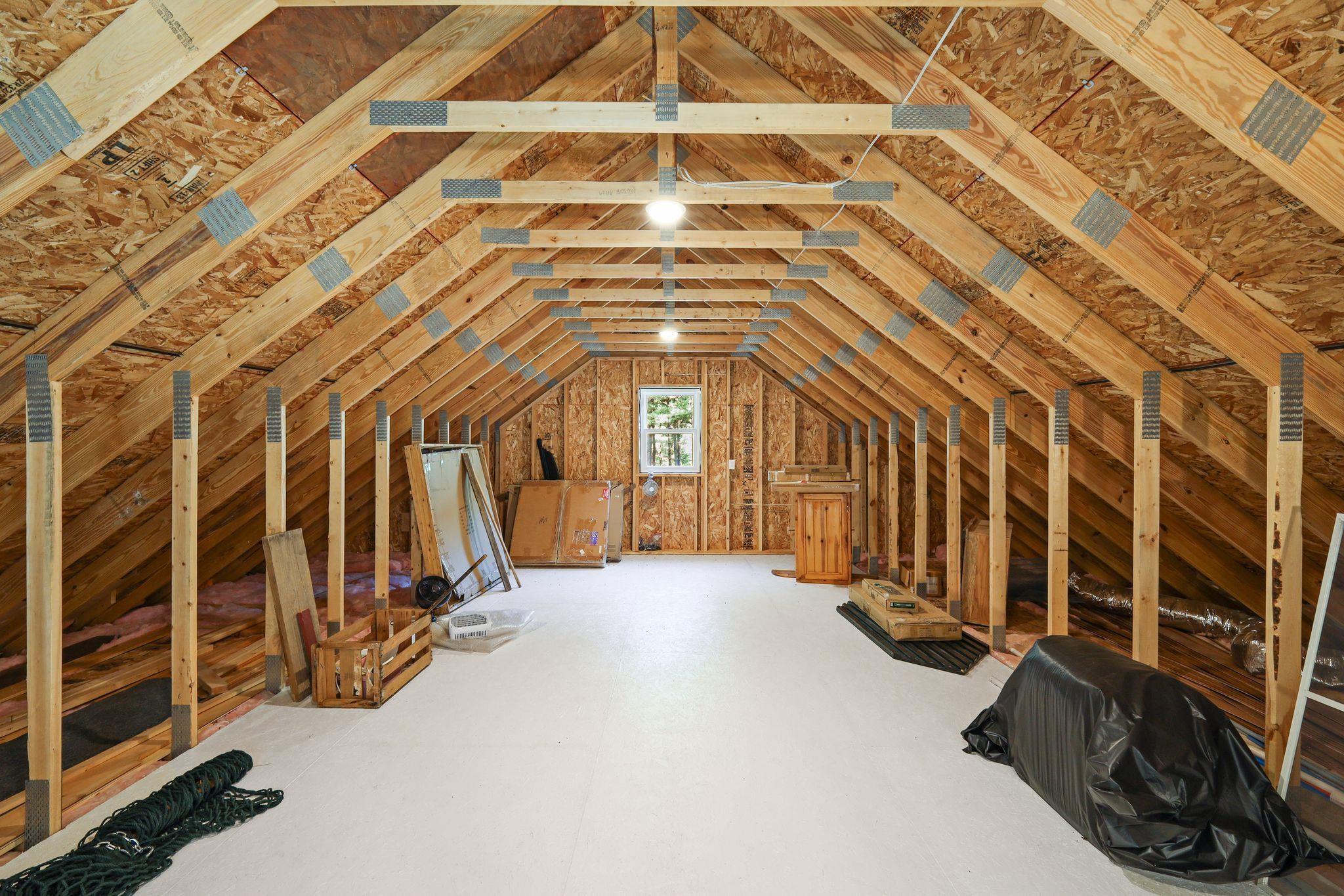 E4519 Maple Court