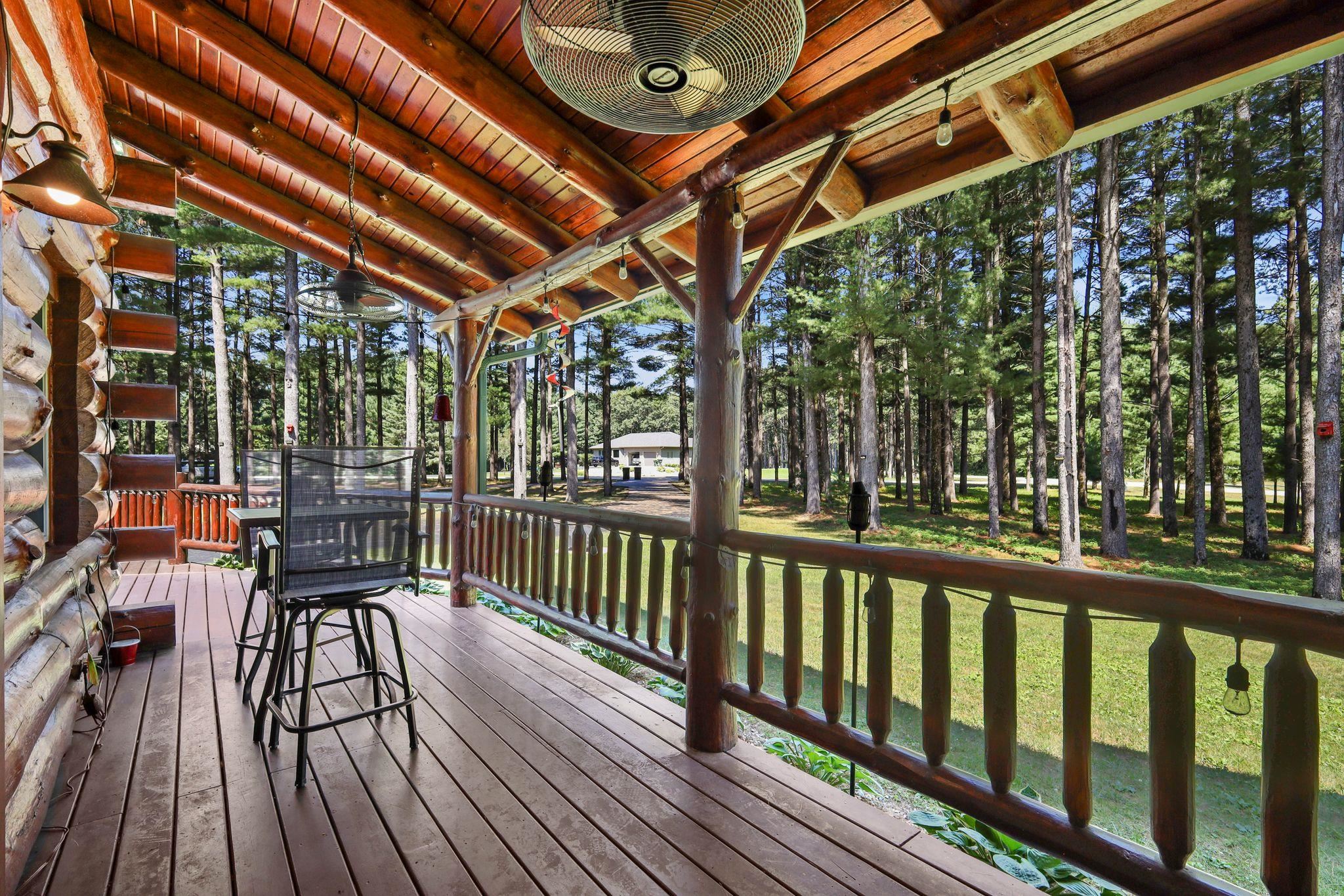 E4519 Maple Court