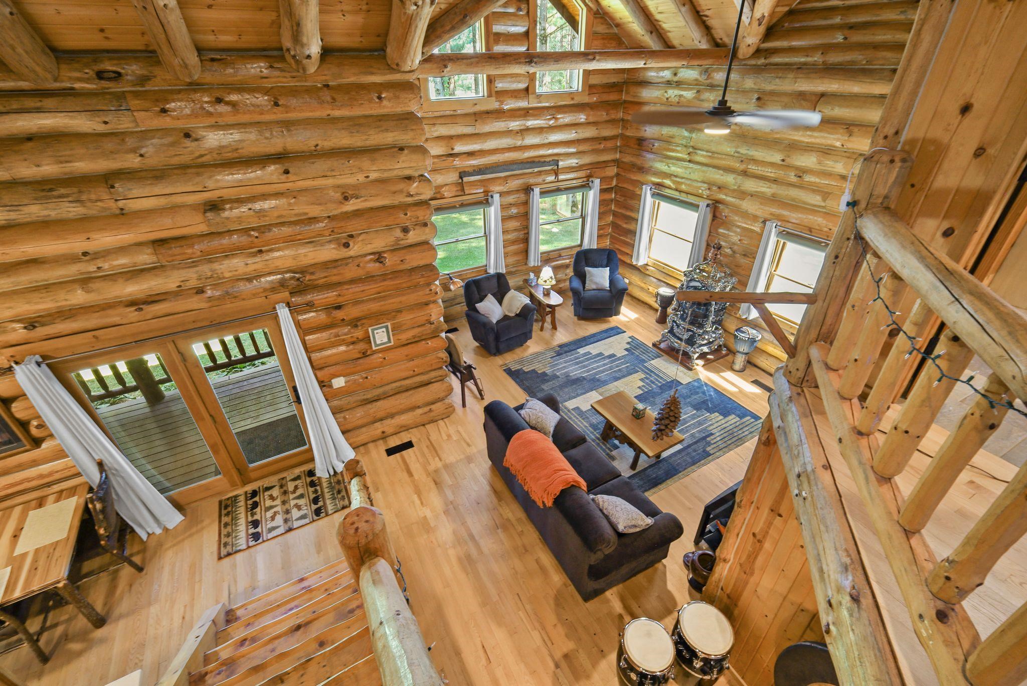 E4519 Maple Court