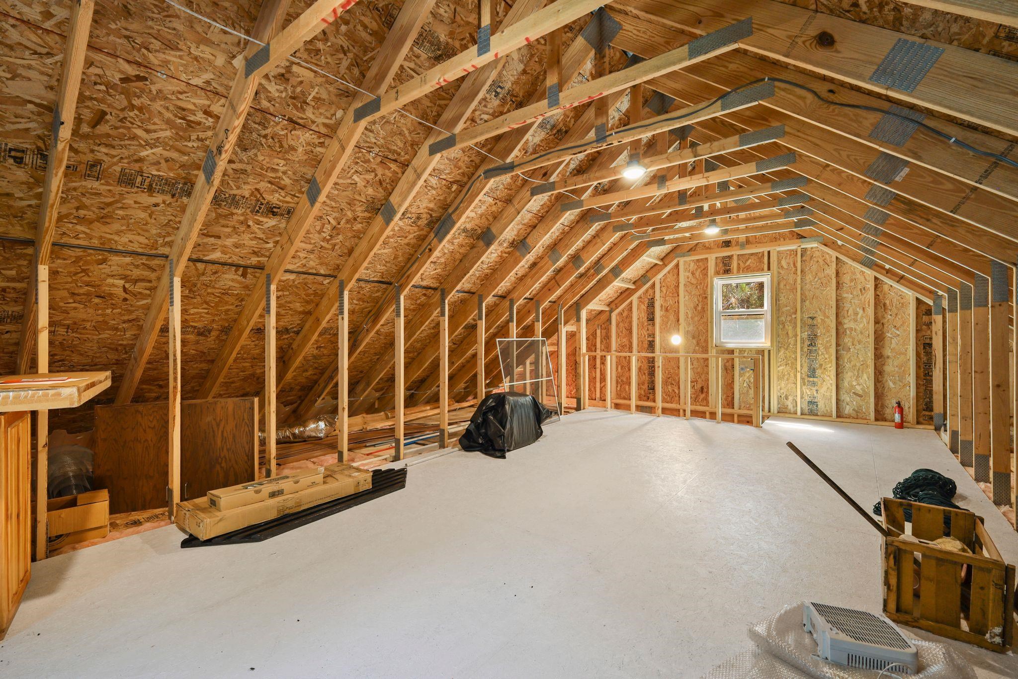 E4519 Maple Court