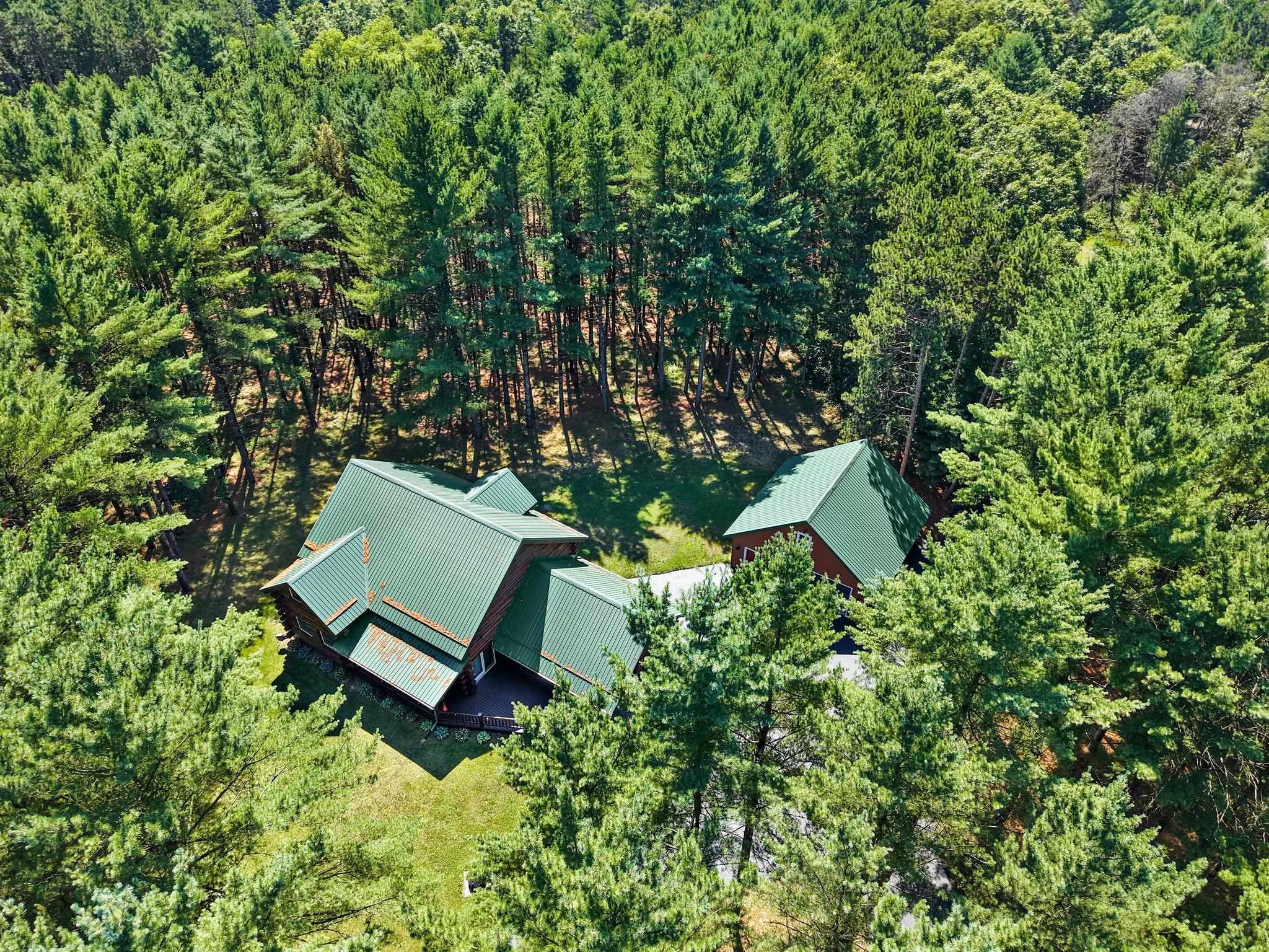 E4519 Maple Court