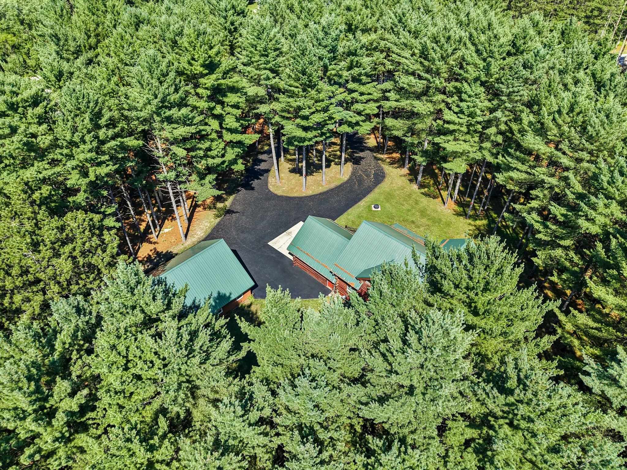 E4519 Maple Court