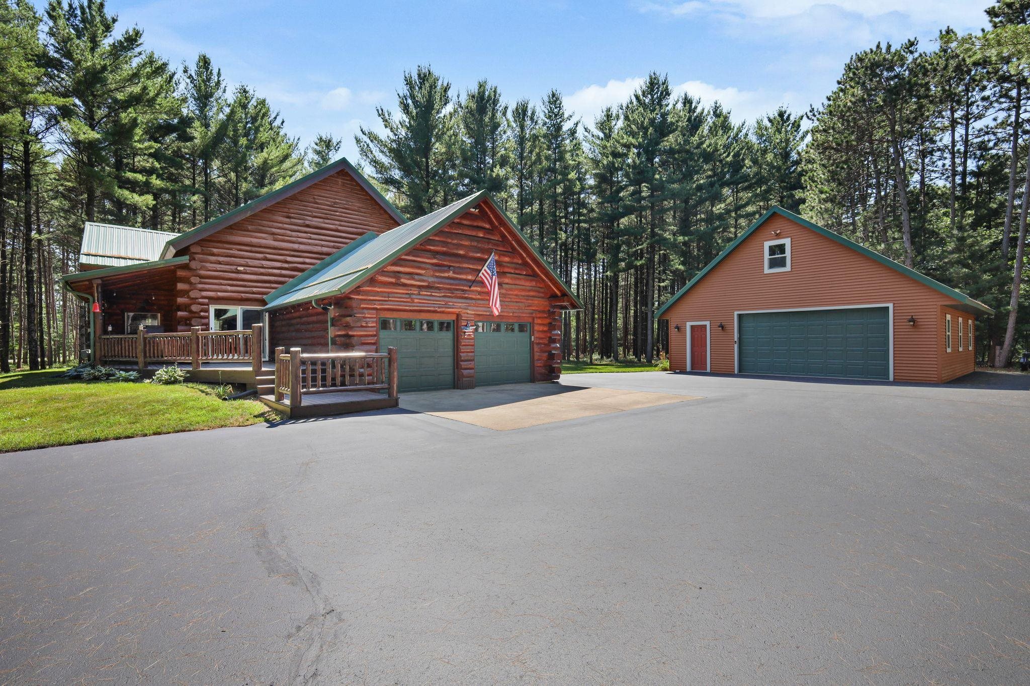 E4519 Maple Court