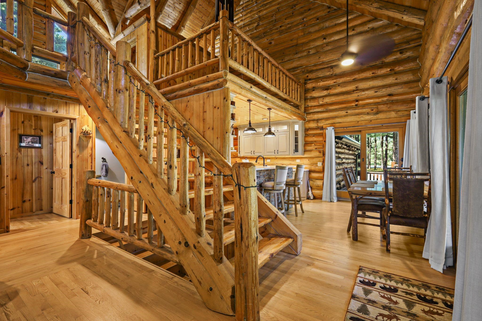 E4519 Maple Court