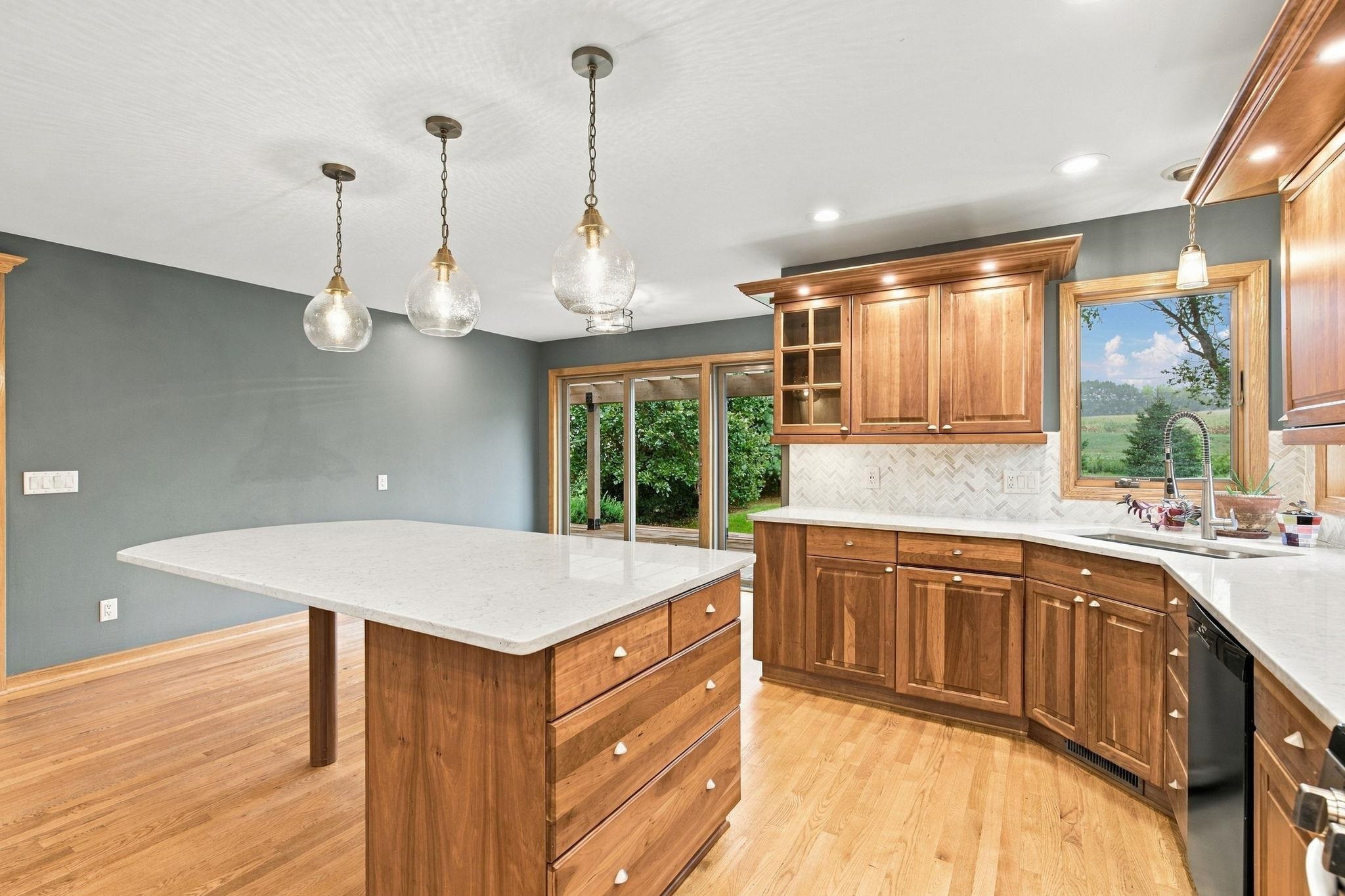 9514 Hill Creek Drive