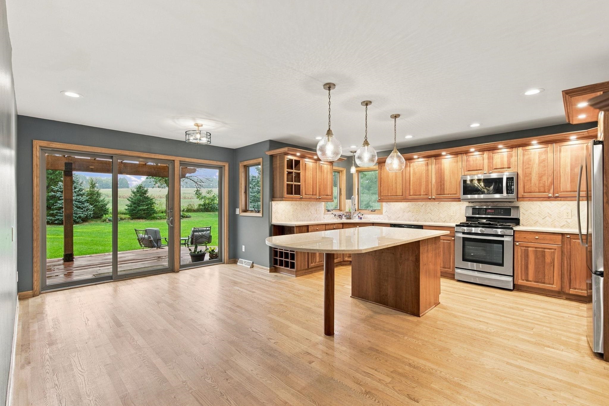 9514 Hill Creek Drive