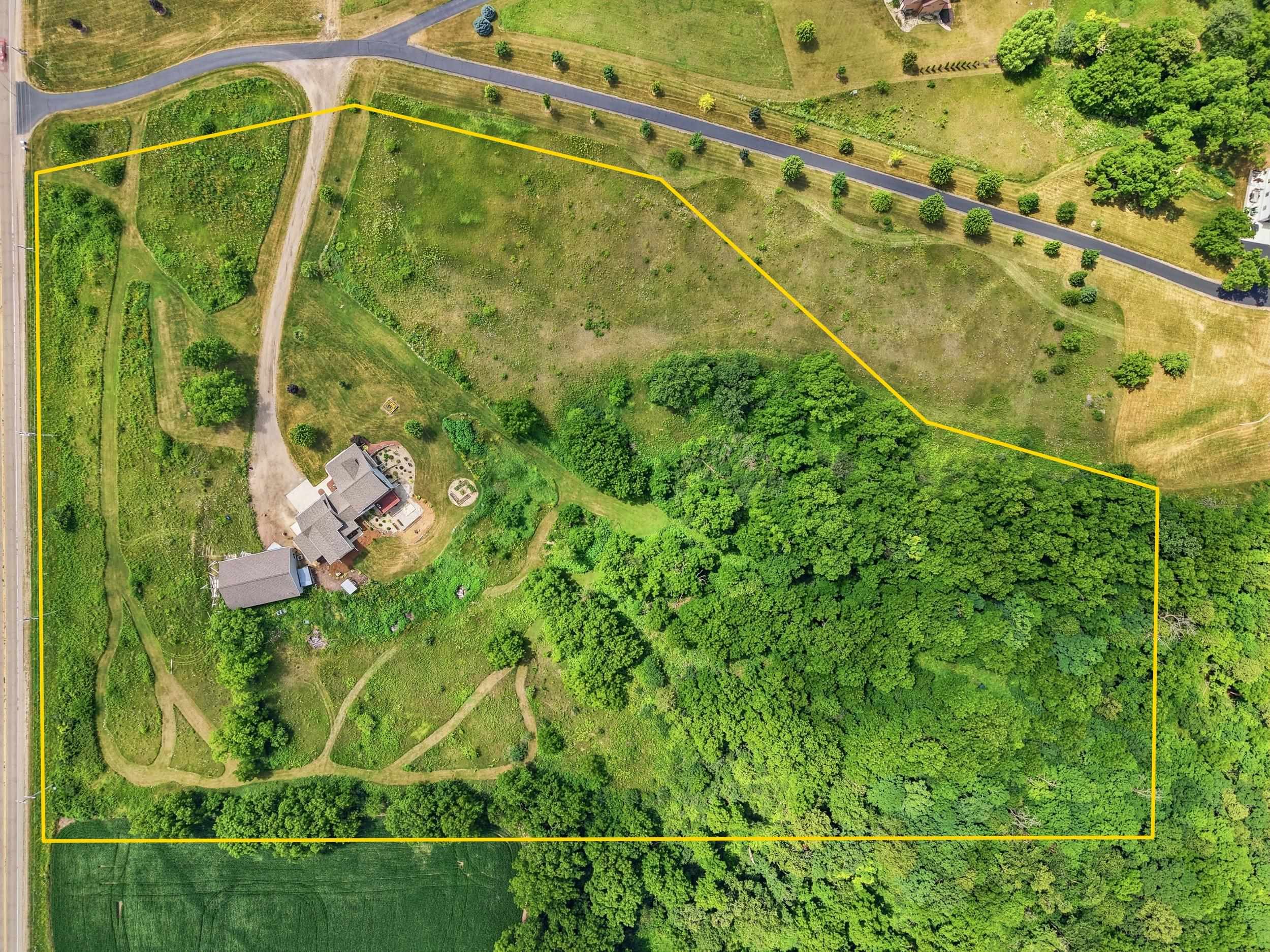 10250 County Road ID
