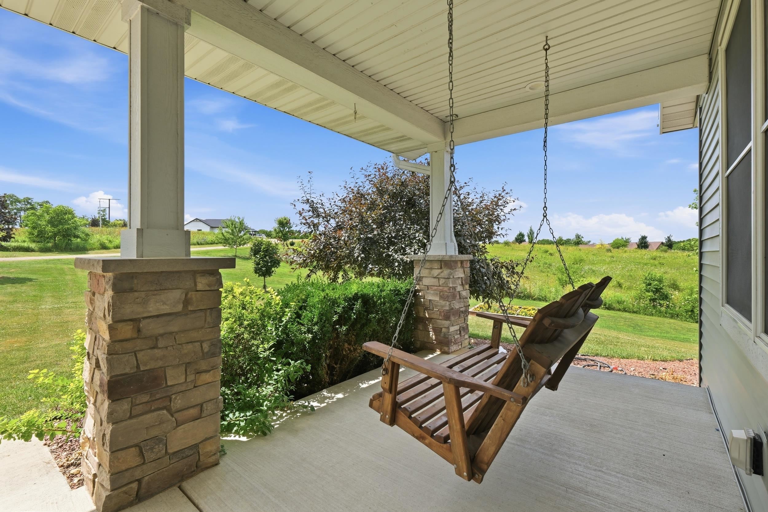 10250 County Road ID