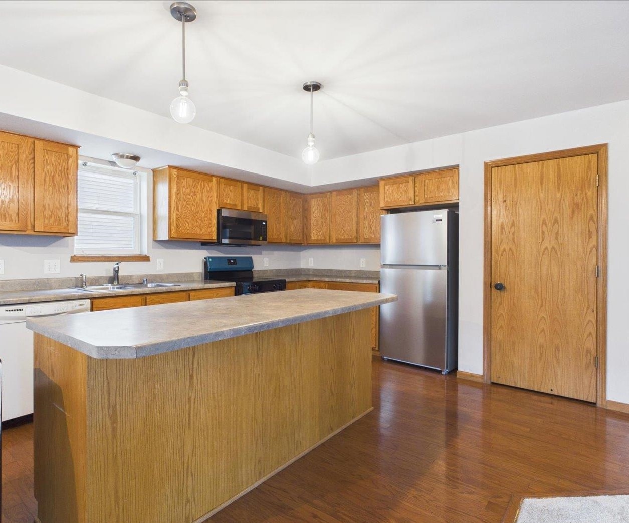 710 North Star Drive