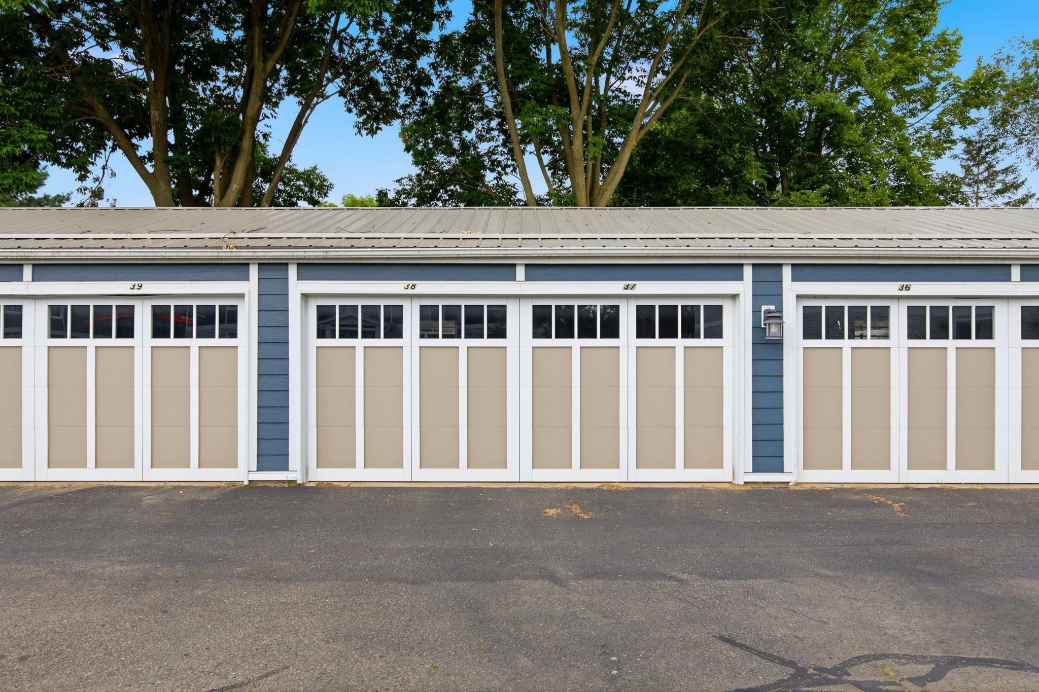 7429 Old Sauk Road 302