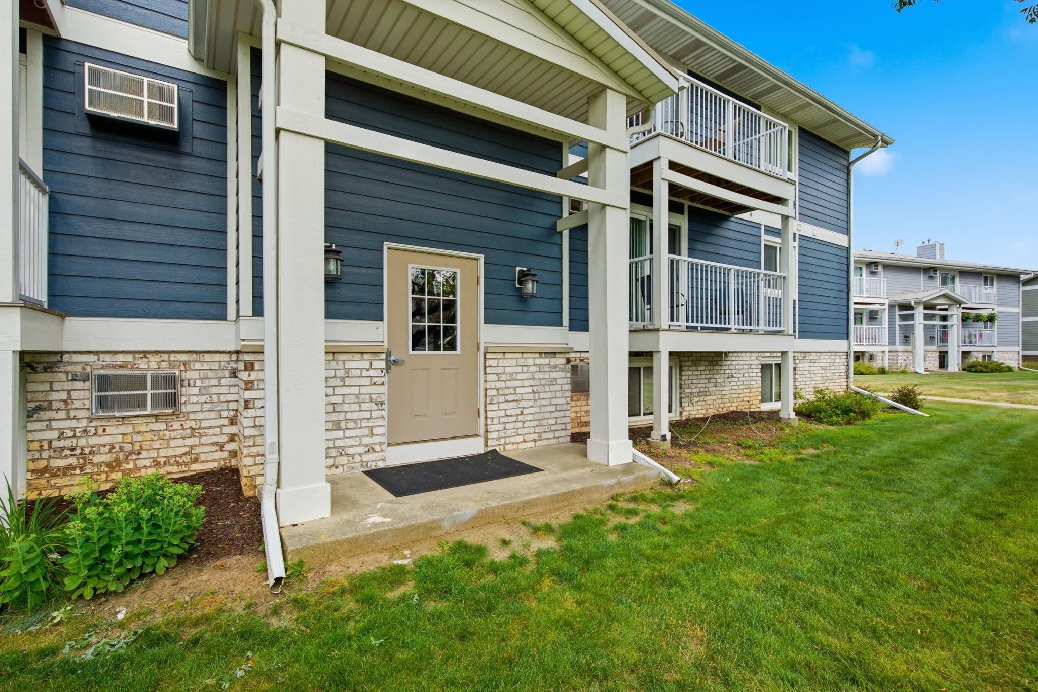 7429 Old Sauk Road 302