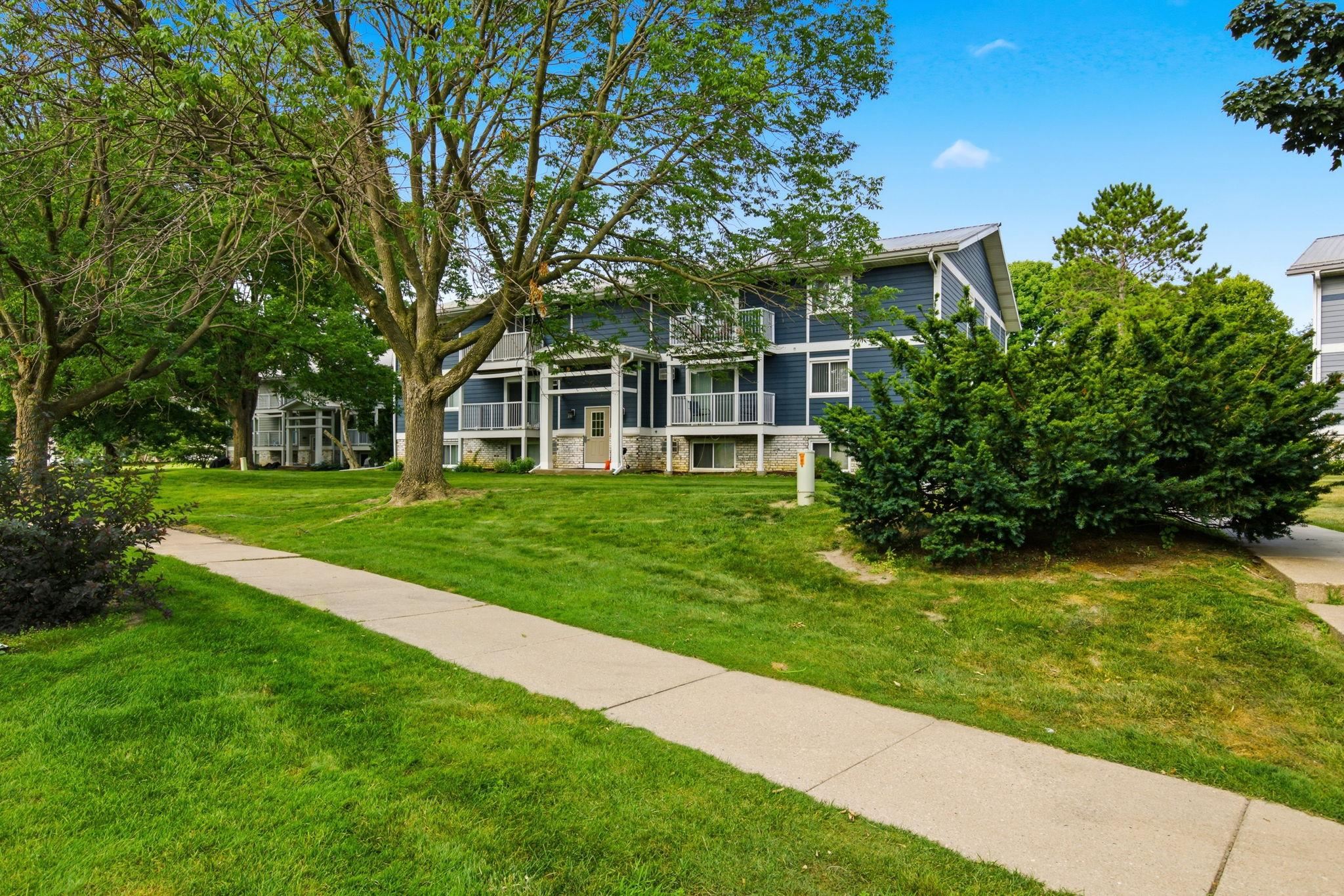 7429 Old Sauk Road 302
