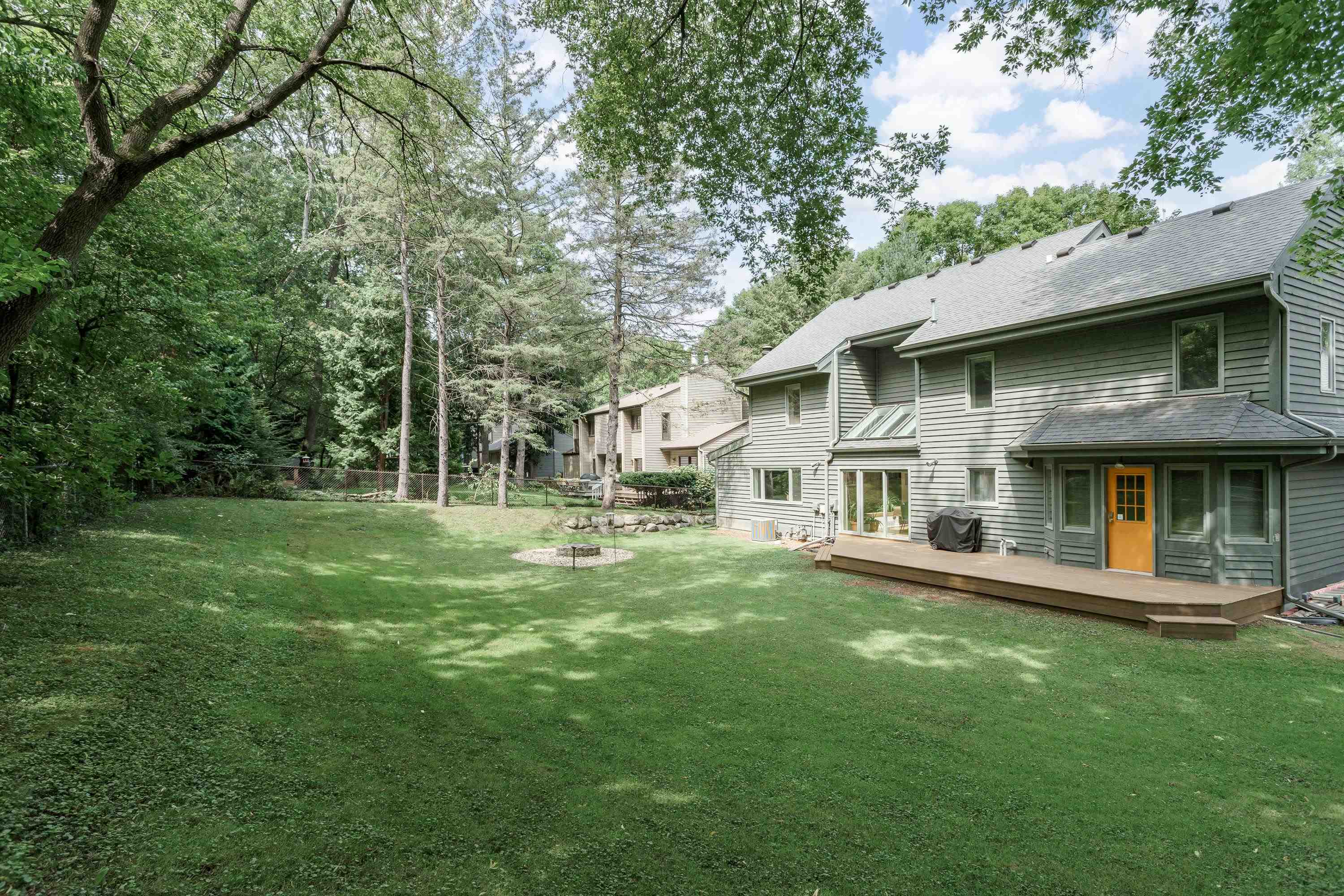 5809 Hempstead Road