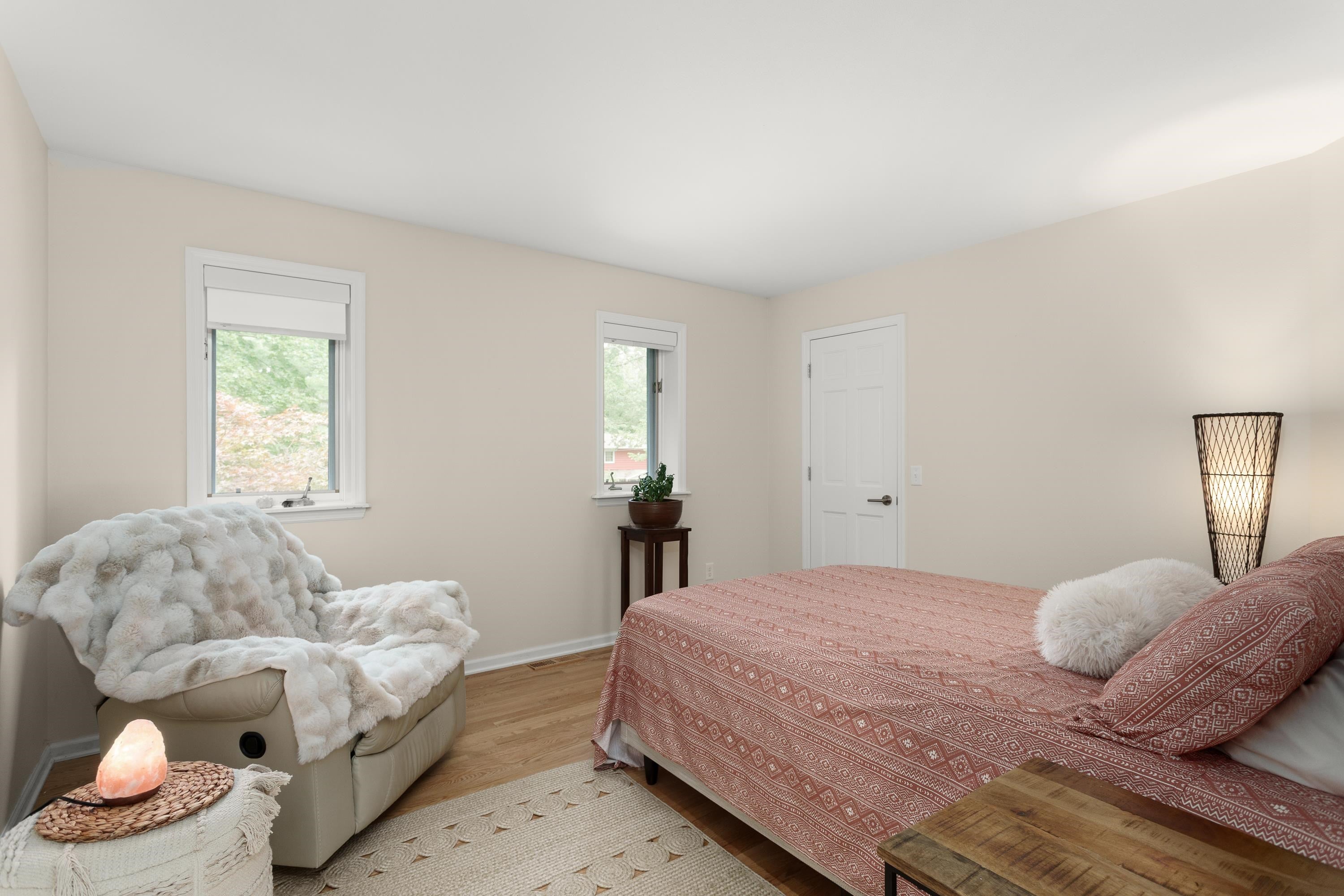 5809 Hempstead Road