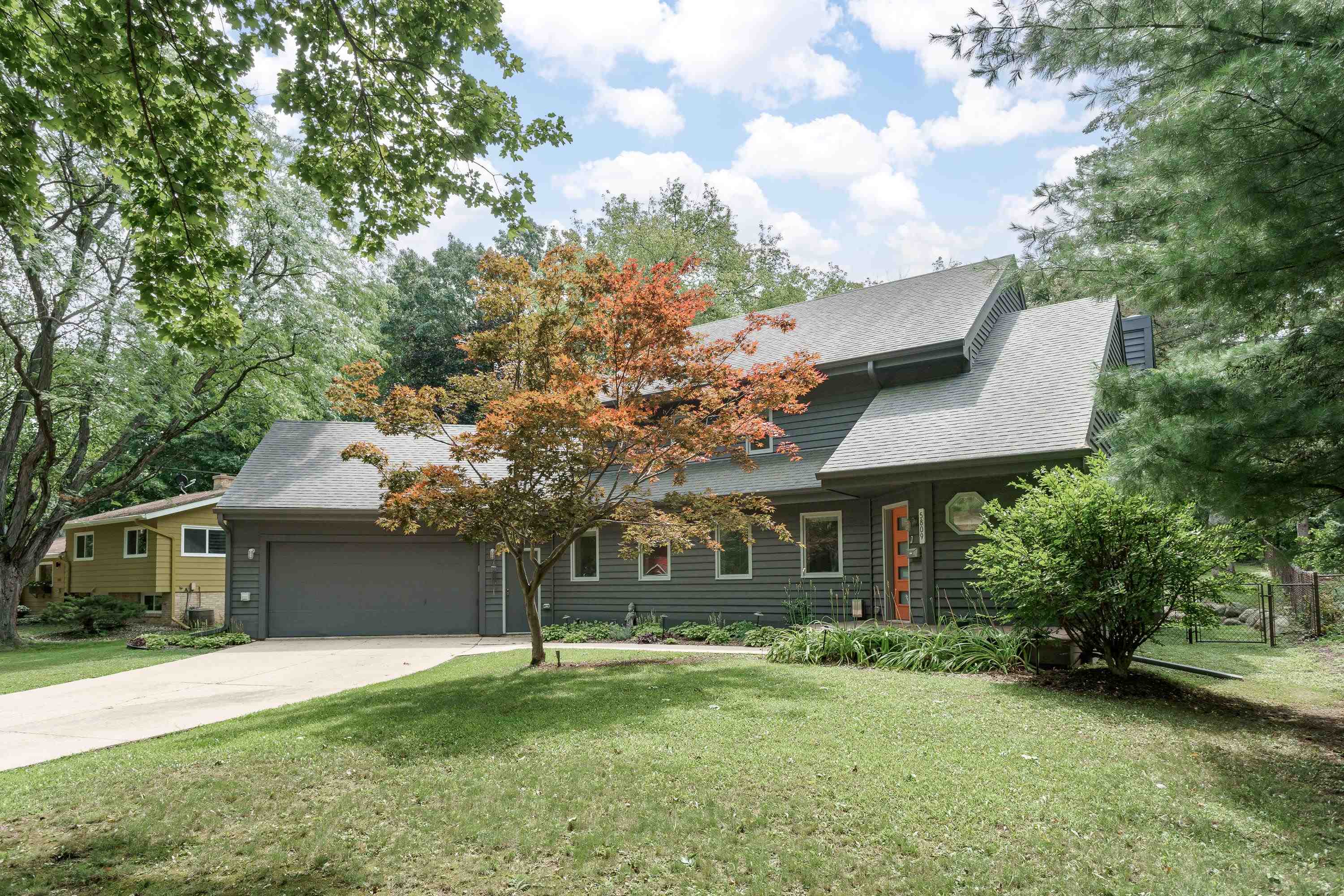 5809 Hempstead Road