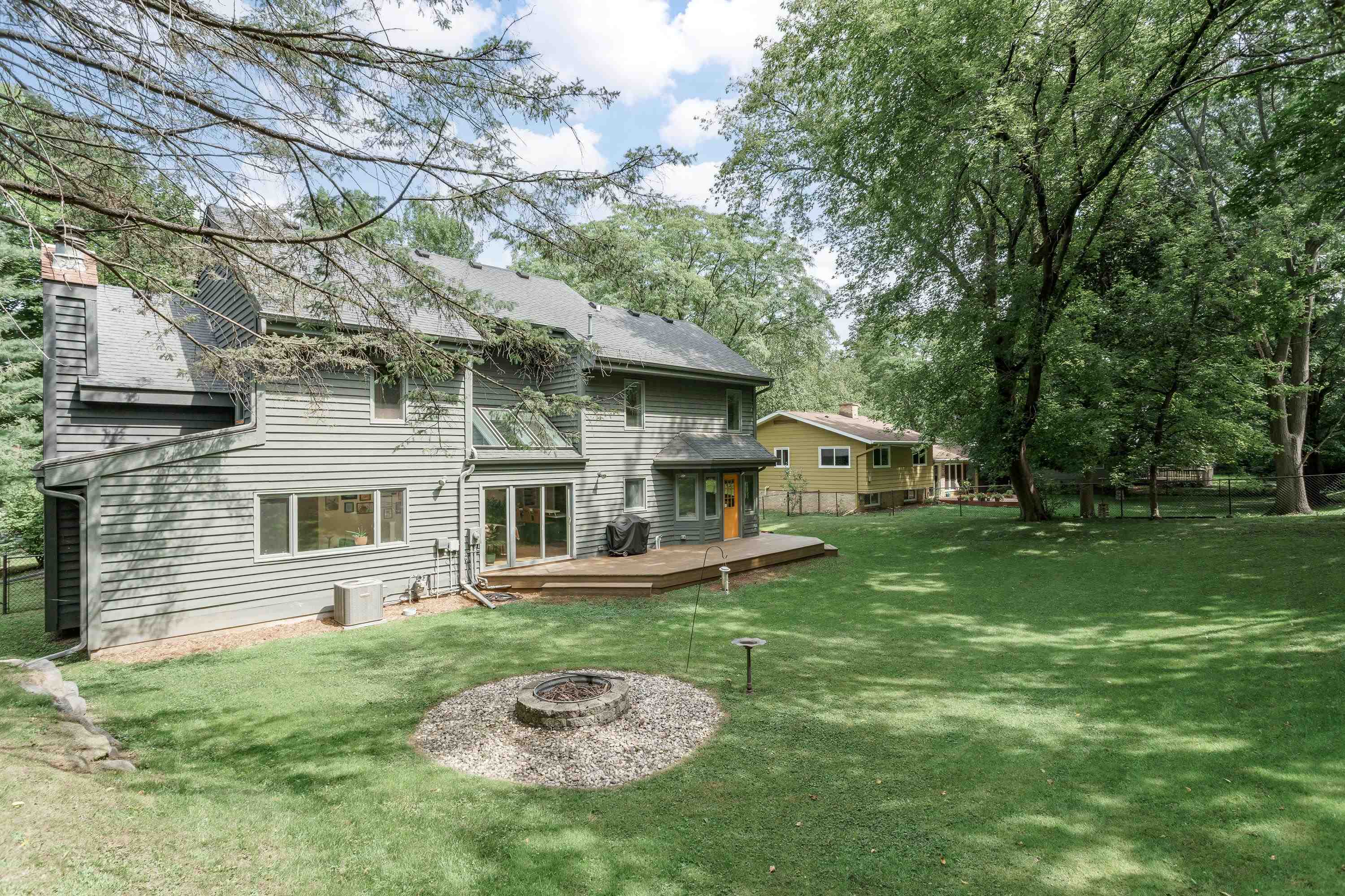 5809 Hempstead Road