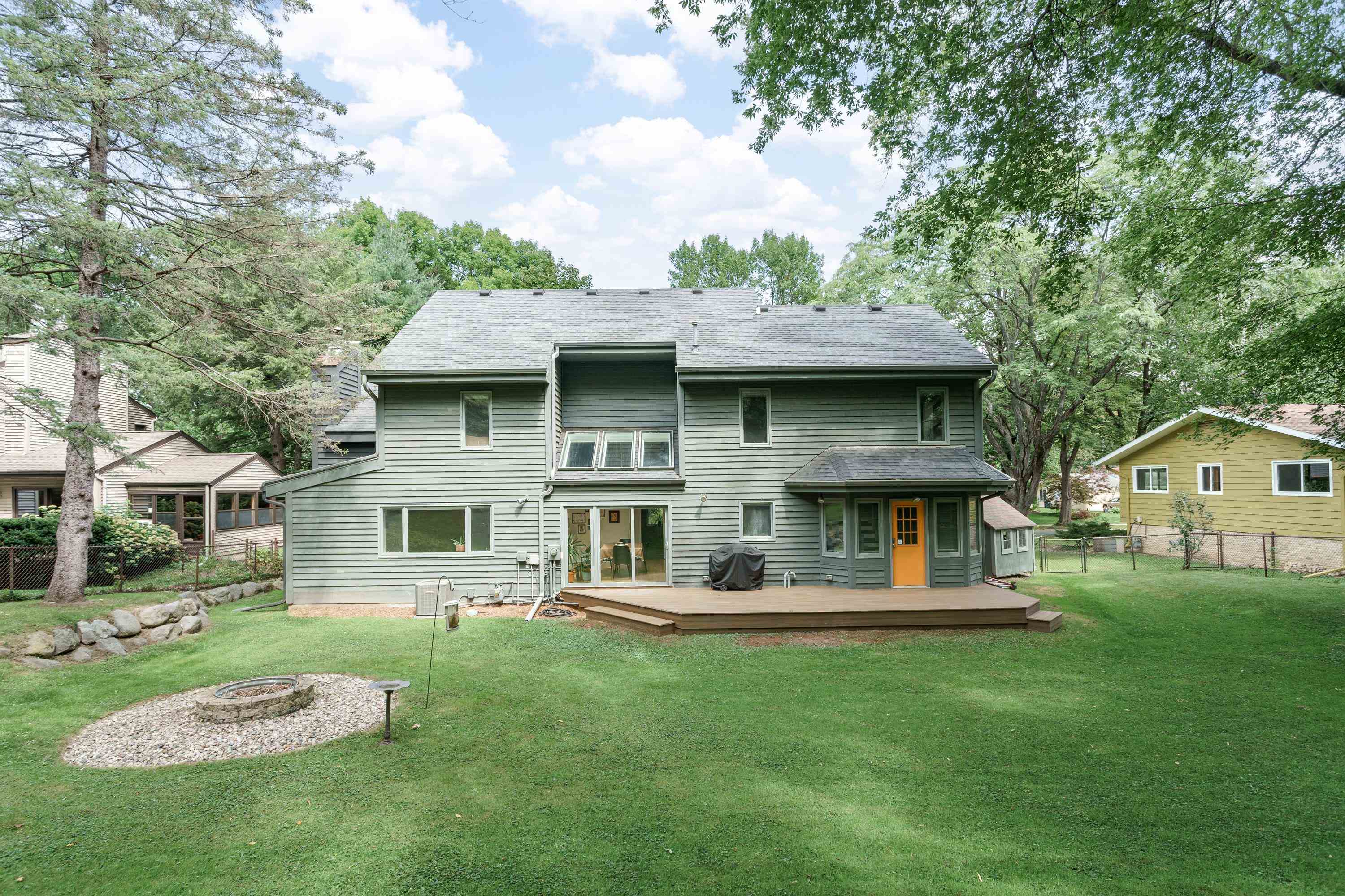 5809 Hempstead Road