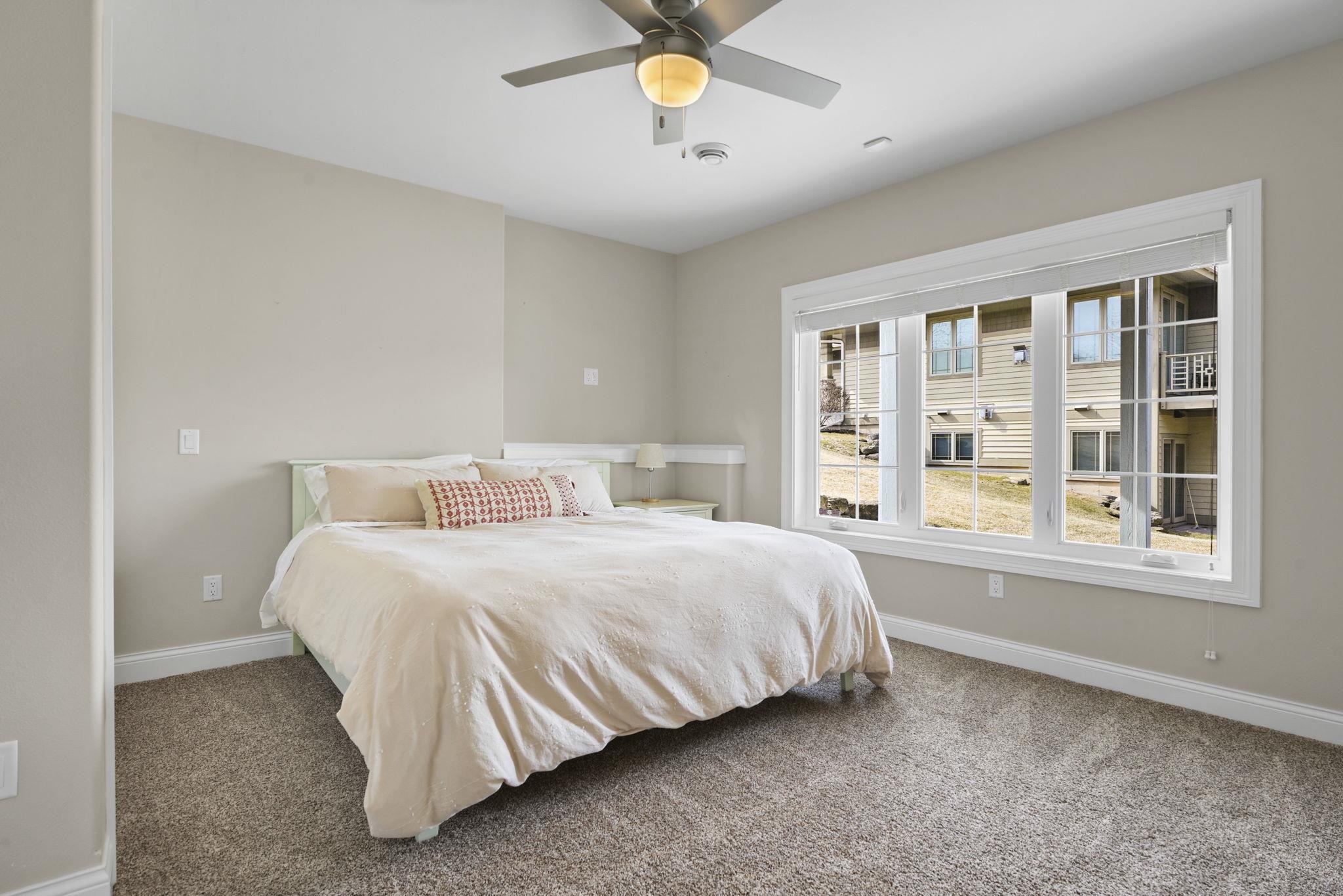 13 Arboredge Way