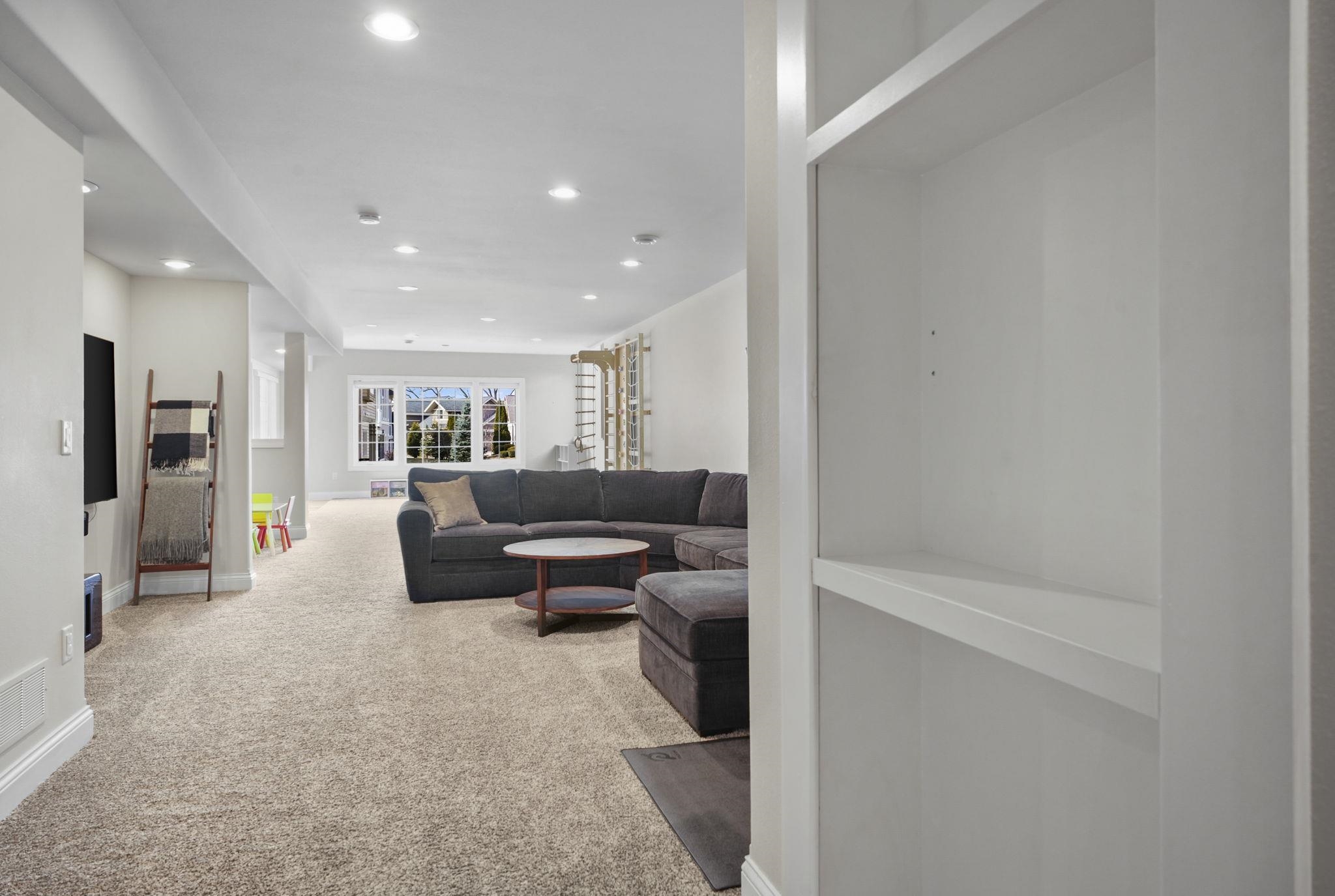 13 Arboredge Way