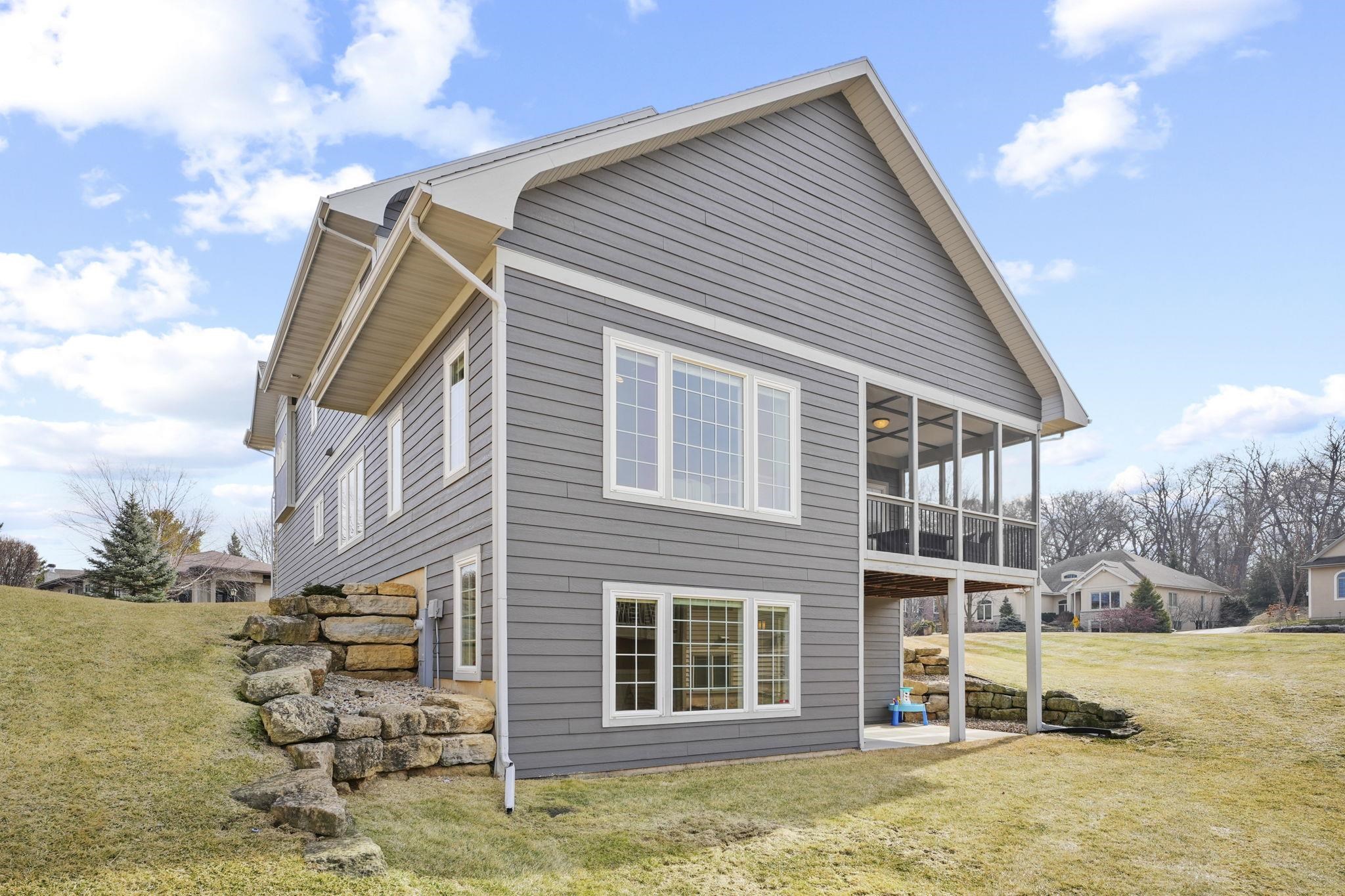 13 Arboredge Way