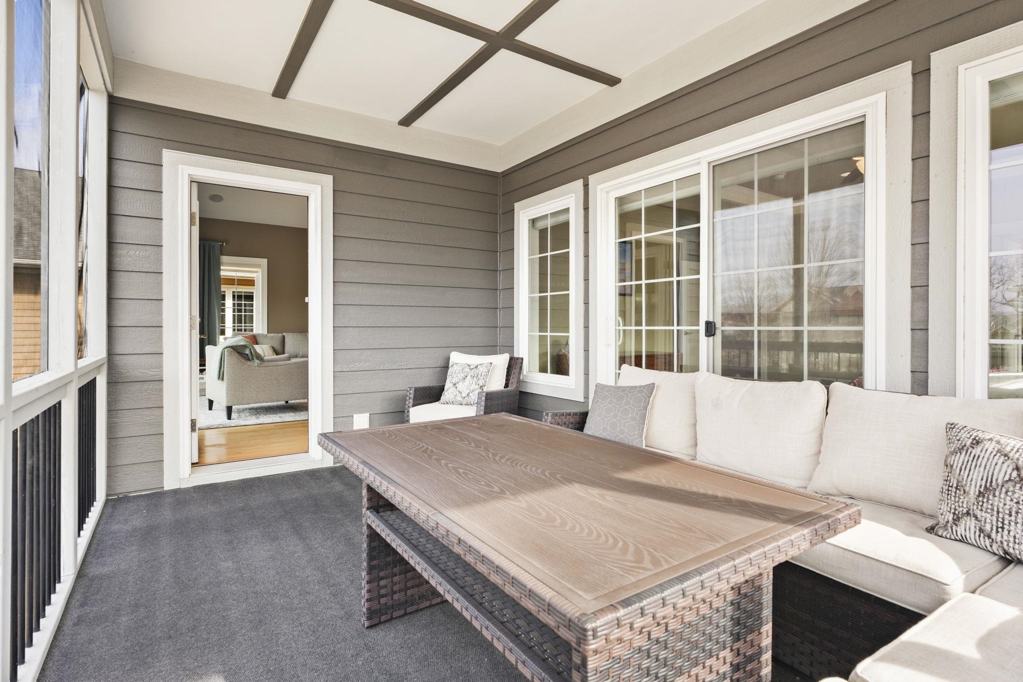 13 Arboredge Way